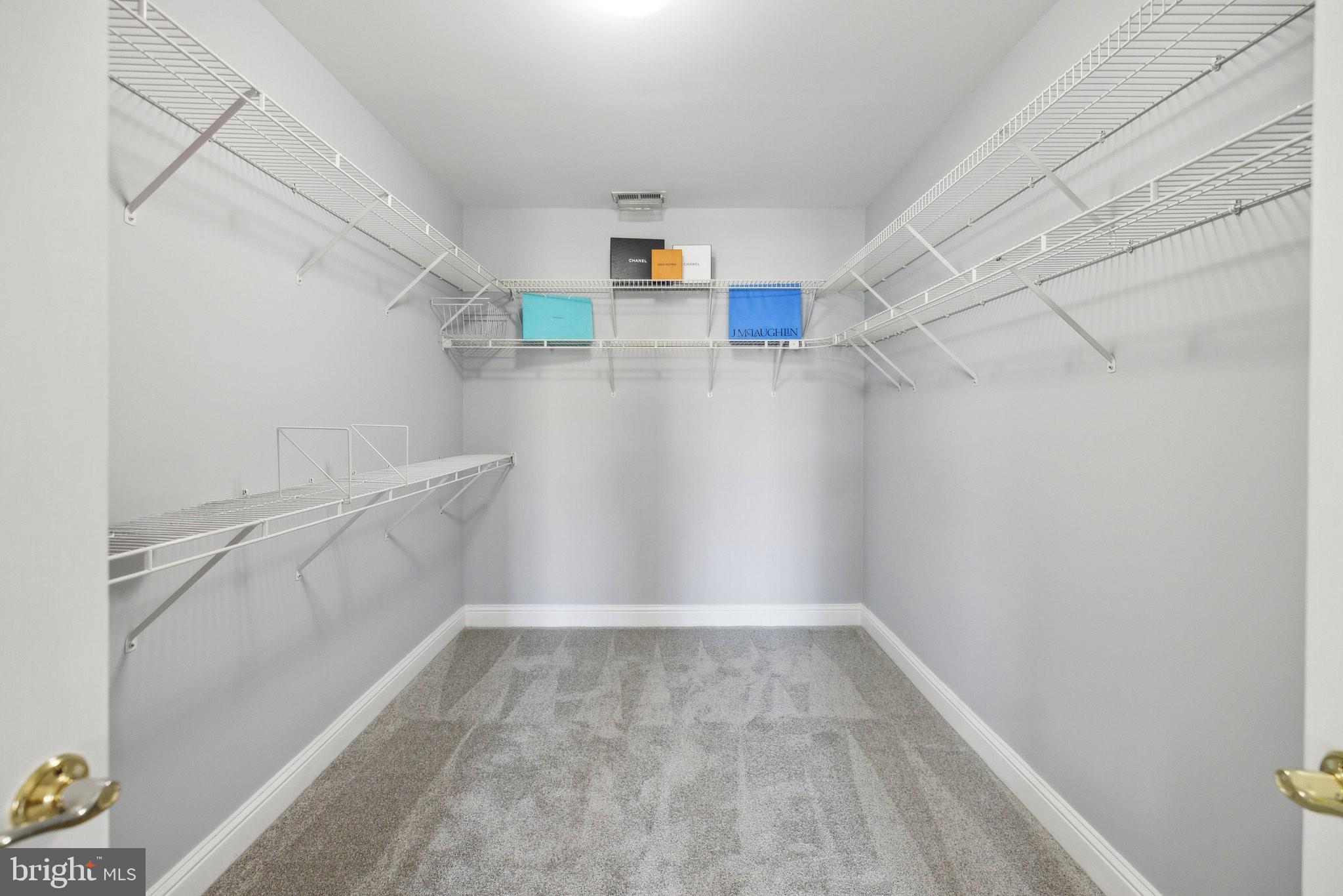 CLOPPERS MILL WEST - Residential