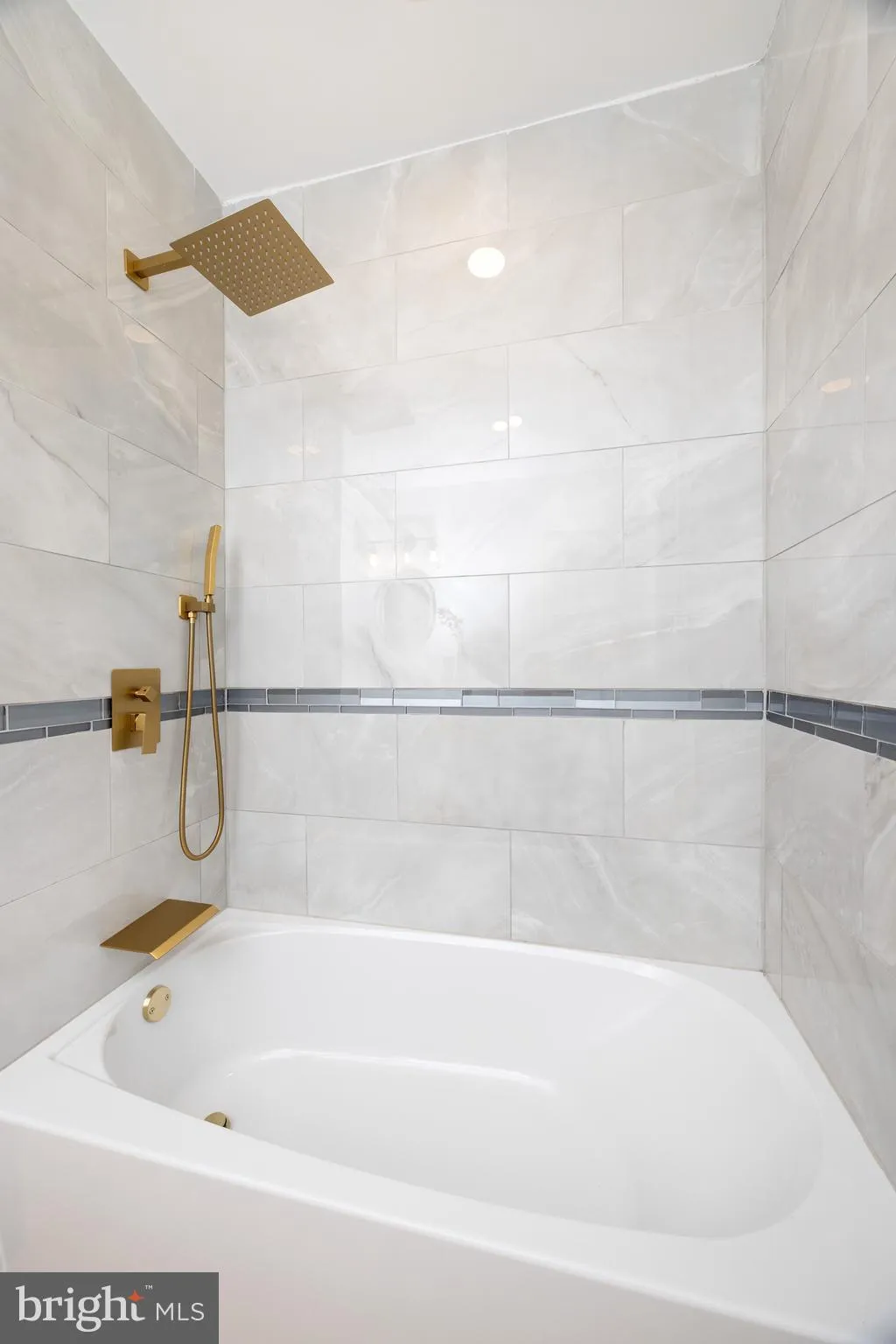 Ottsville, Pennsylvania 18942, United States, 2 Bedrooms Bedrooms, ,2 BathroomsBathrooms,Residential,Active,215788