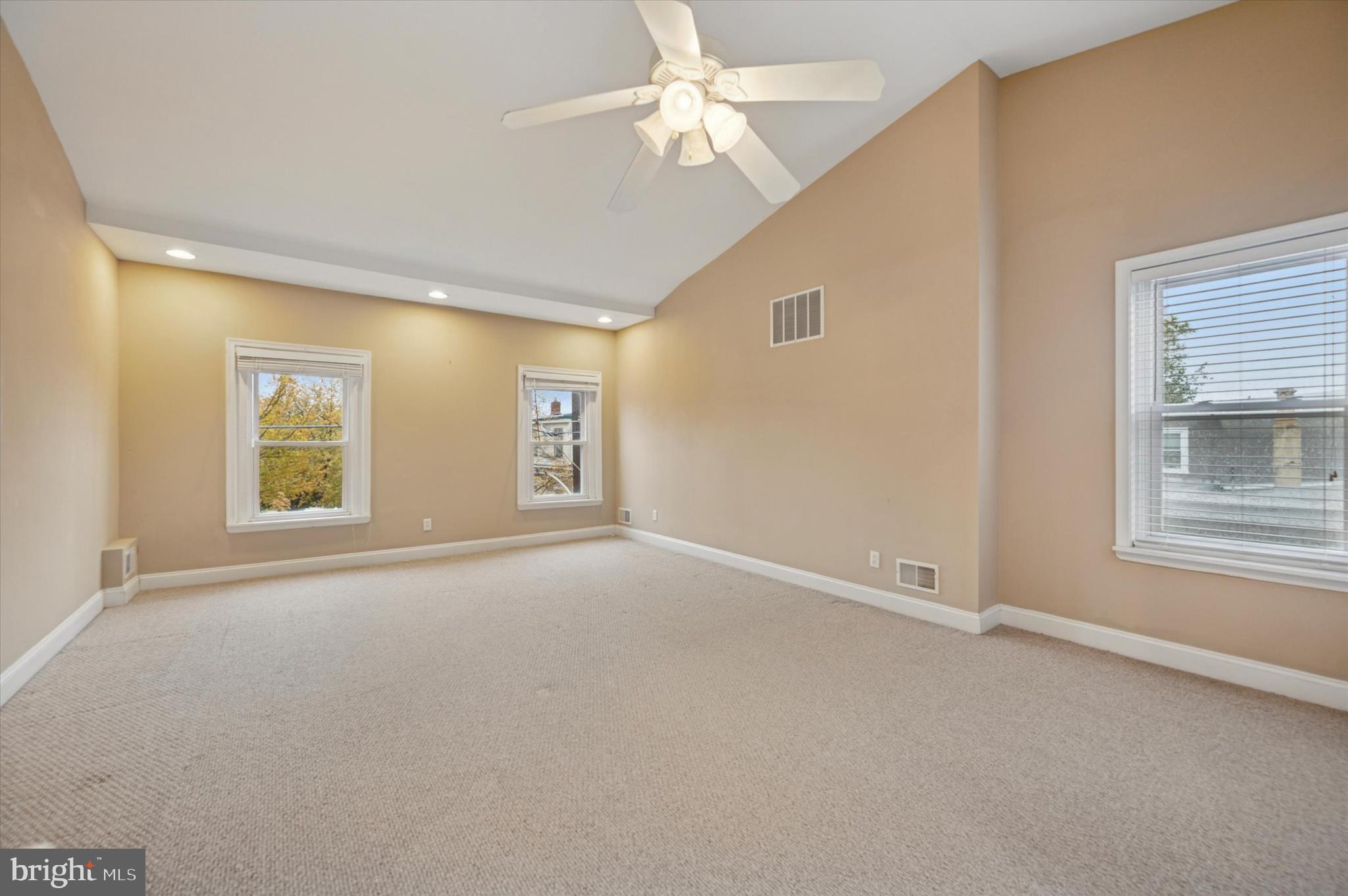 MANAYUNK - Residential