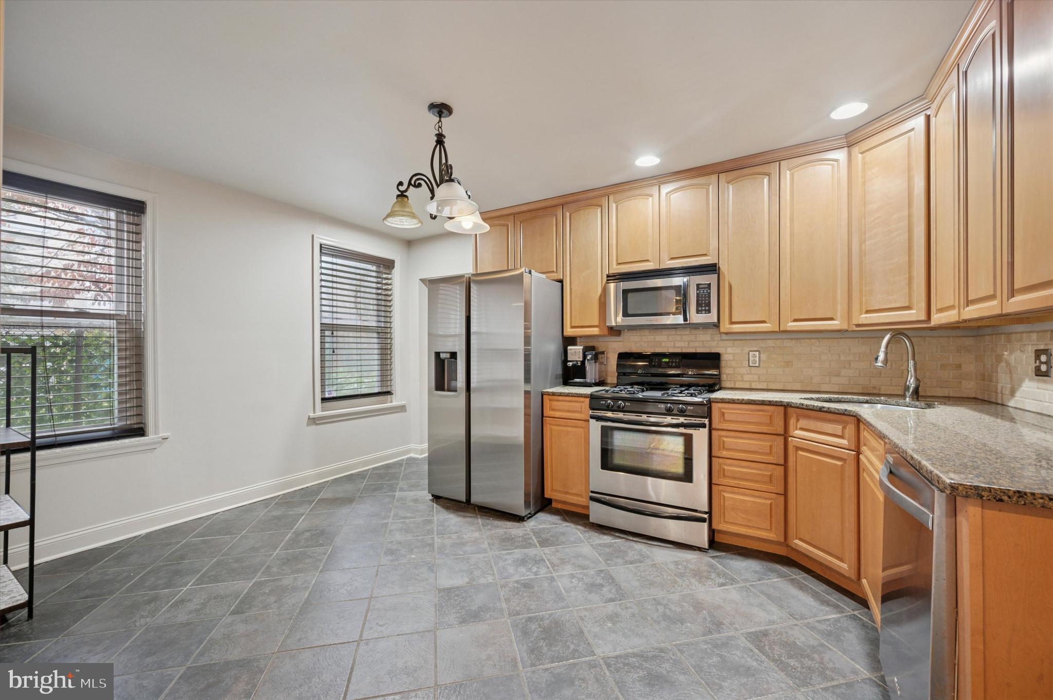 MANAYUNK - Residential