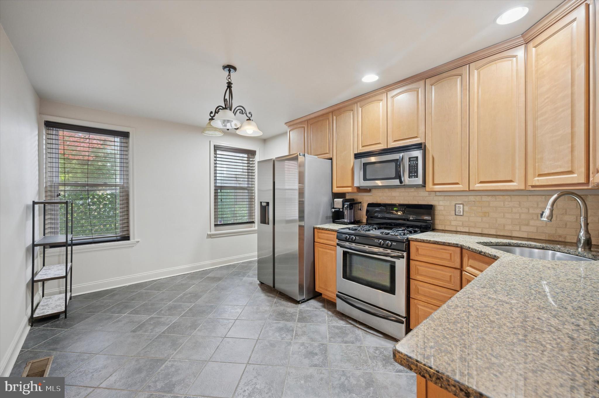 MANAYUNK - Residential