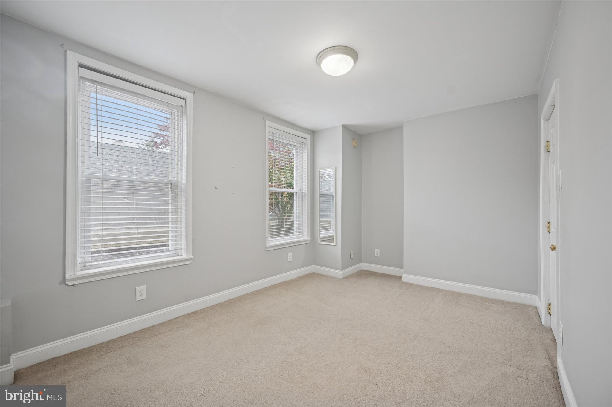 MANAYUNK - Residential