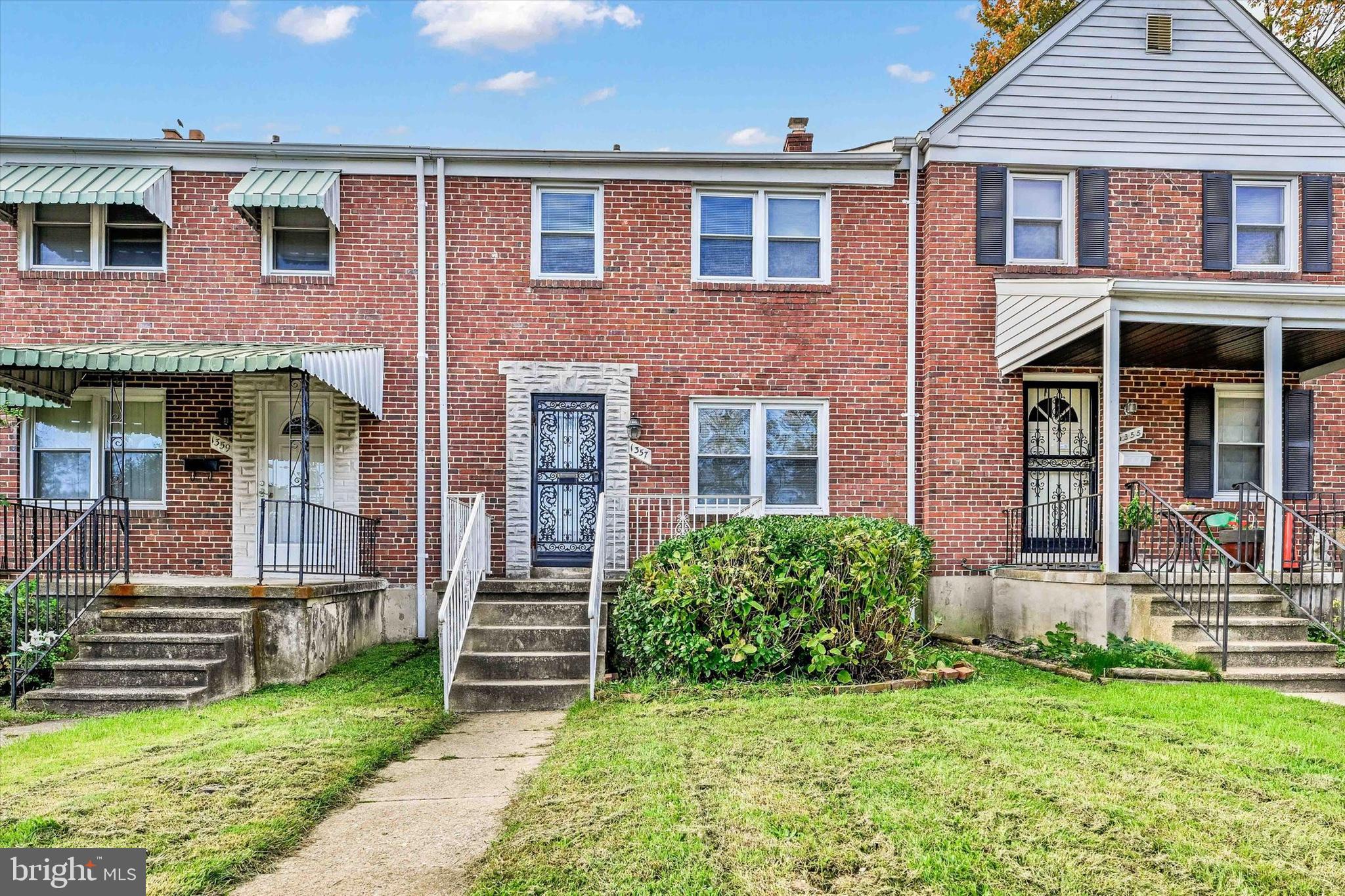 Welcome to this charming rental home located at 1357 E Northern Parkway in the heart of Baltimore, MD. This spacious and well-maintained property offers3 bedrooms and1.5 bathrooms, providing ample space for comfortable living. The home features hardwood floors, freshly painted and a fenced in backyard Conveniently located near parks, schools, and shopping centers. This property offers easy access to everything Baltimore has to offer. Don't miss out on this fantastic opportunity to make this house your new home!"
***NEW REFRIGERATOR TO BE INSTALLED THE WEEK OF FEB 10TH