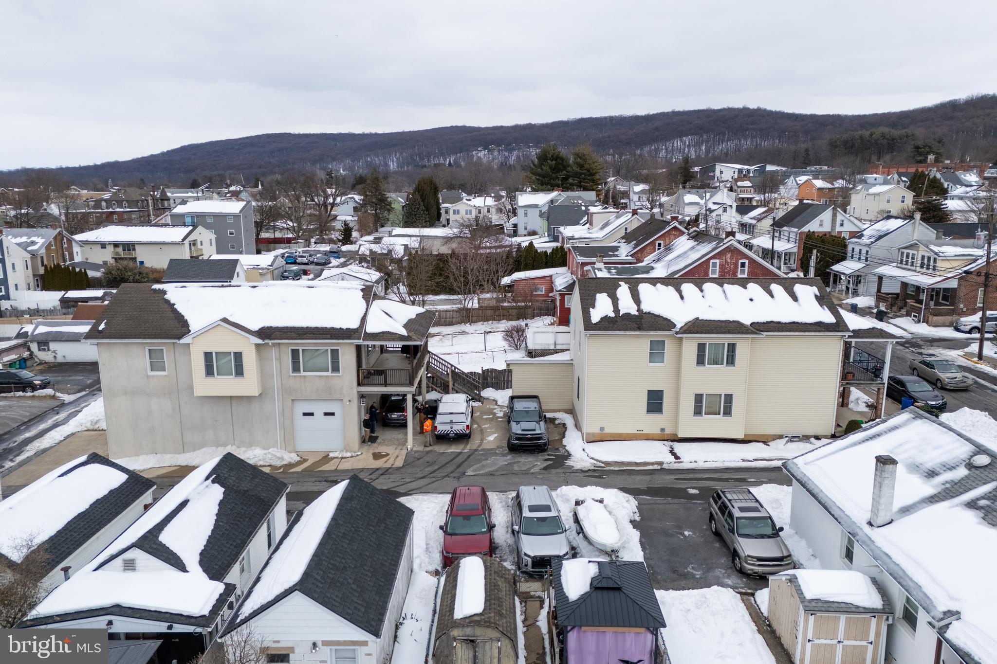 557 MINOR STREET 559