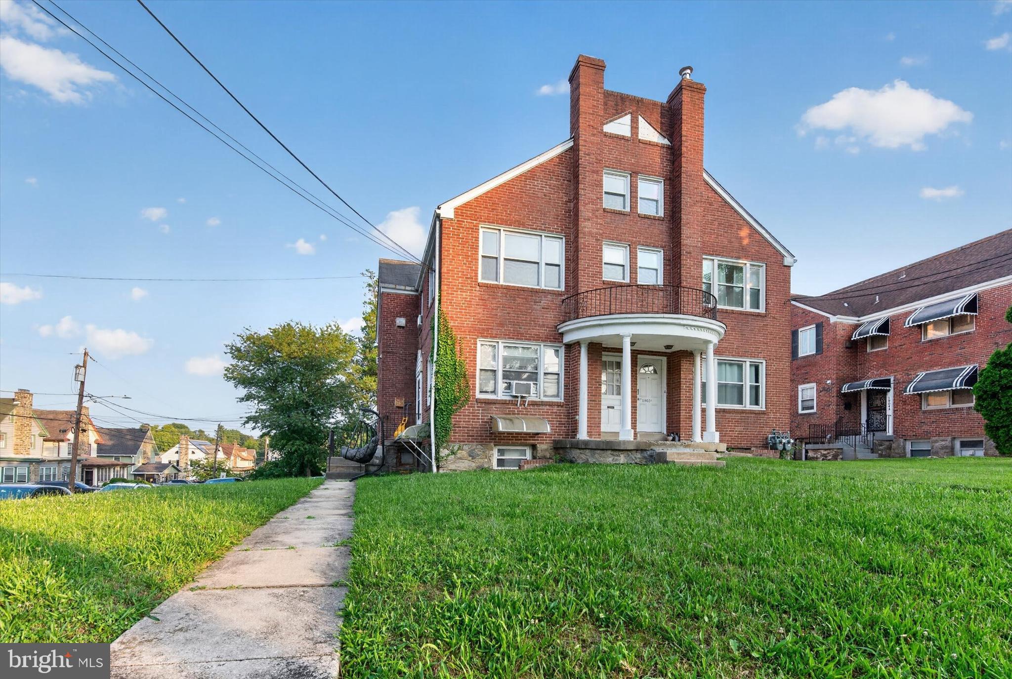 1900 GARRETT ROAD