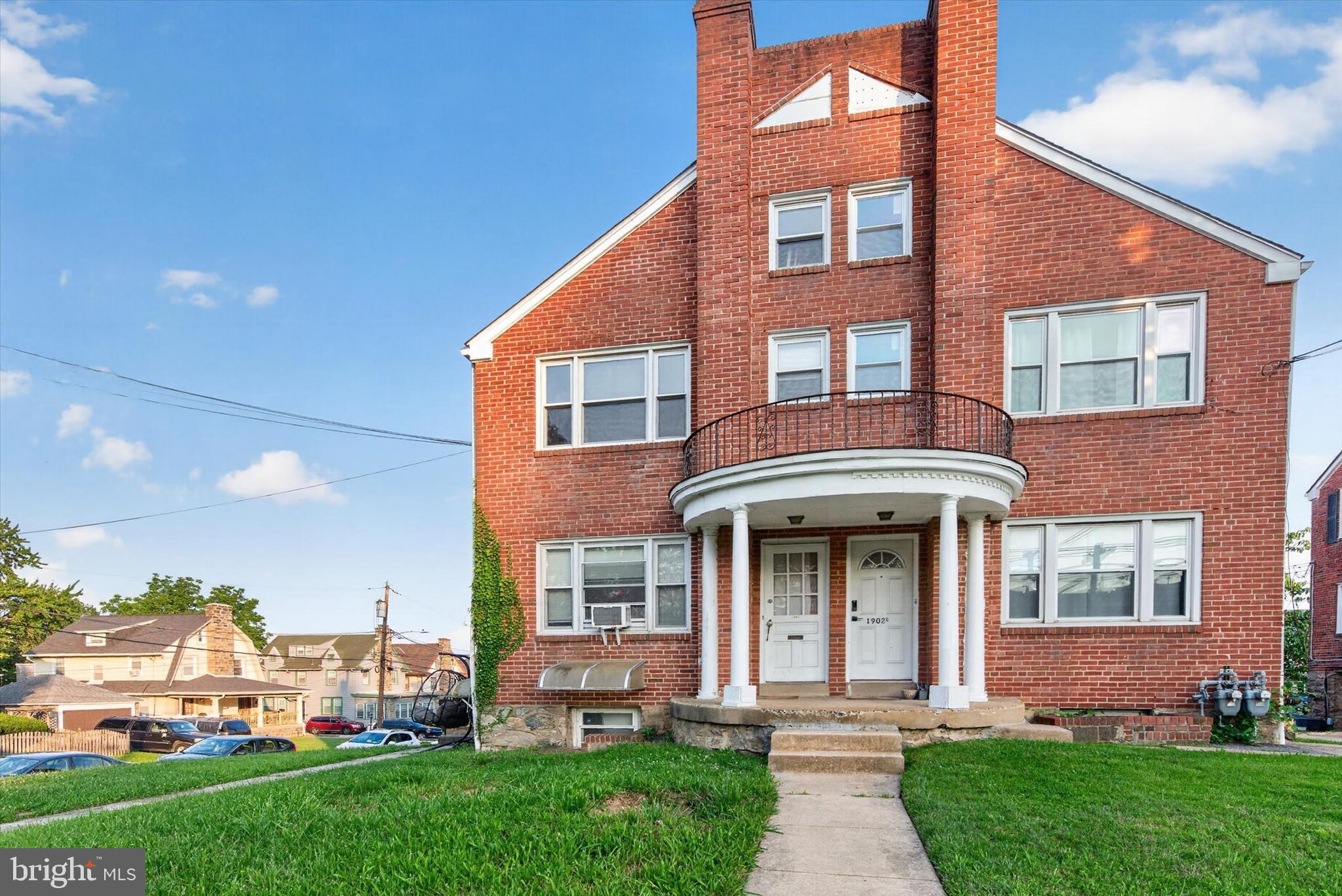 1900 GARRETT ROAD
