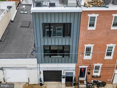 1530 E HEWSON STREET PHILADELPHIA PA 19125