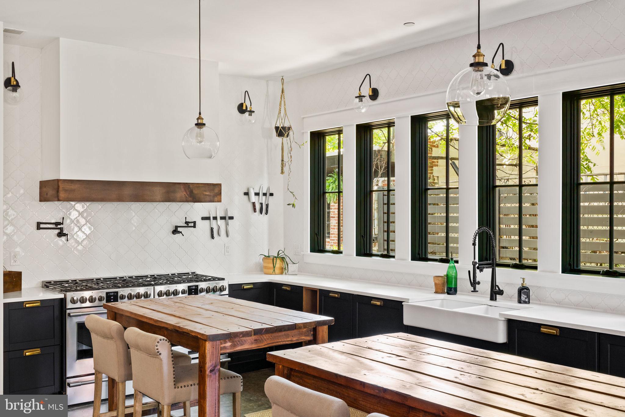 CEDAR PARK - Residential