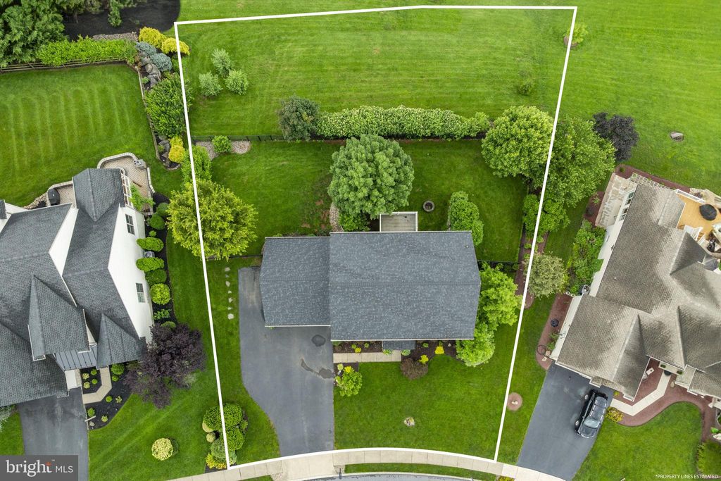 Photo of 4 Surrey Drive, STEVENS, PA 17578 (MLS # PALA2072986)