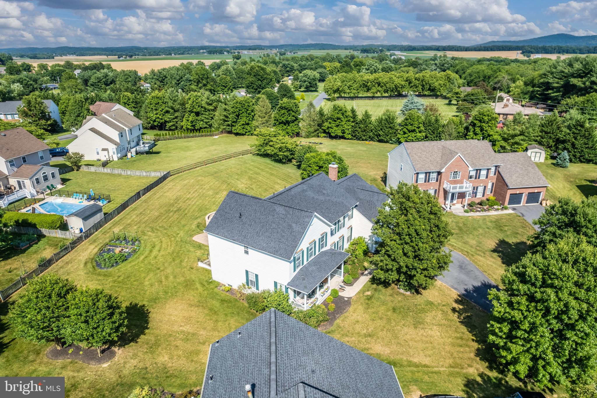 GREEN HILL MANOR - Residential