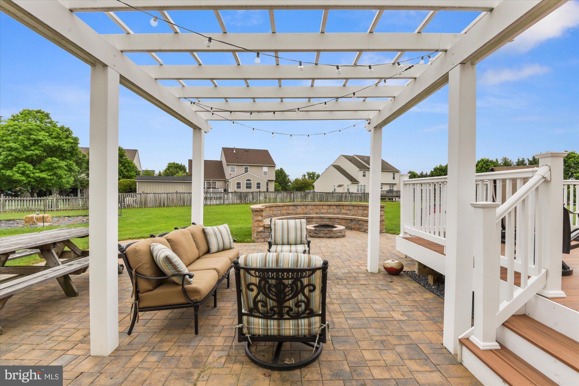 GREEN HILL MANOR - Residential