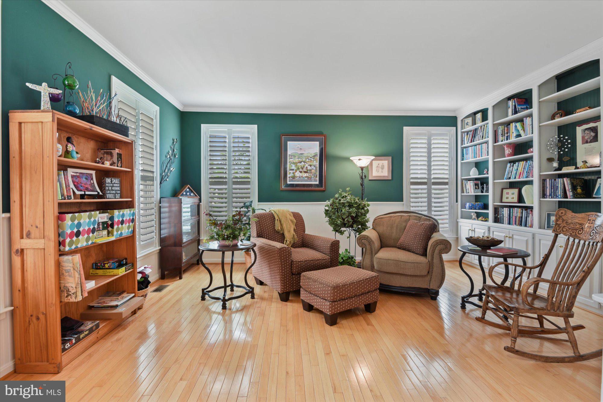 GREEN HILL MANOR - Residential