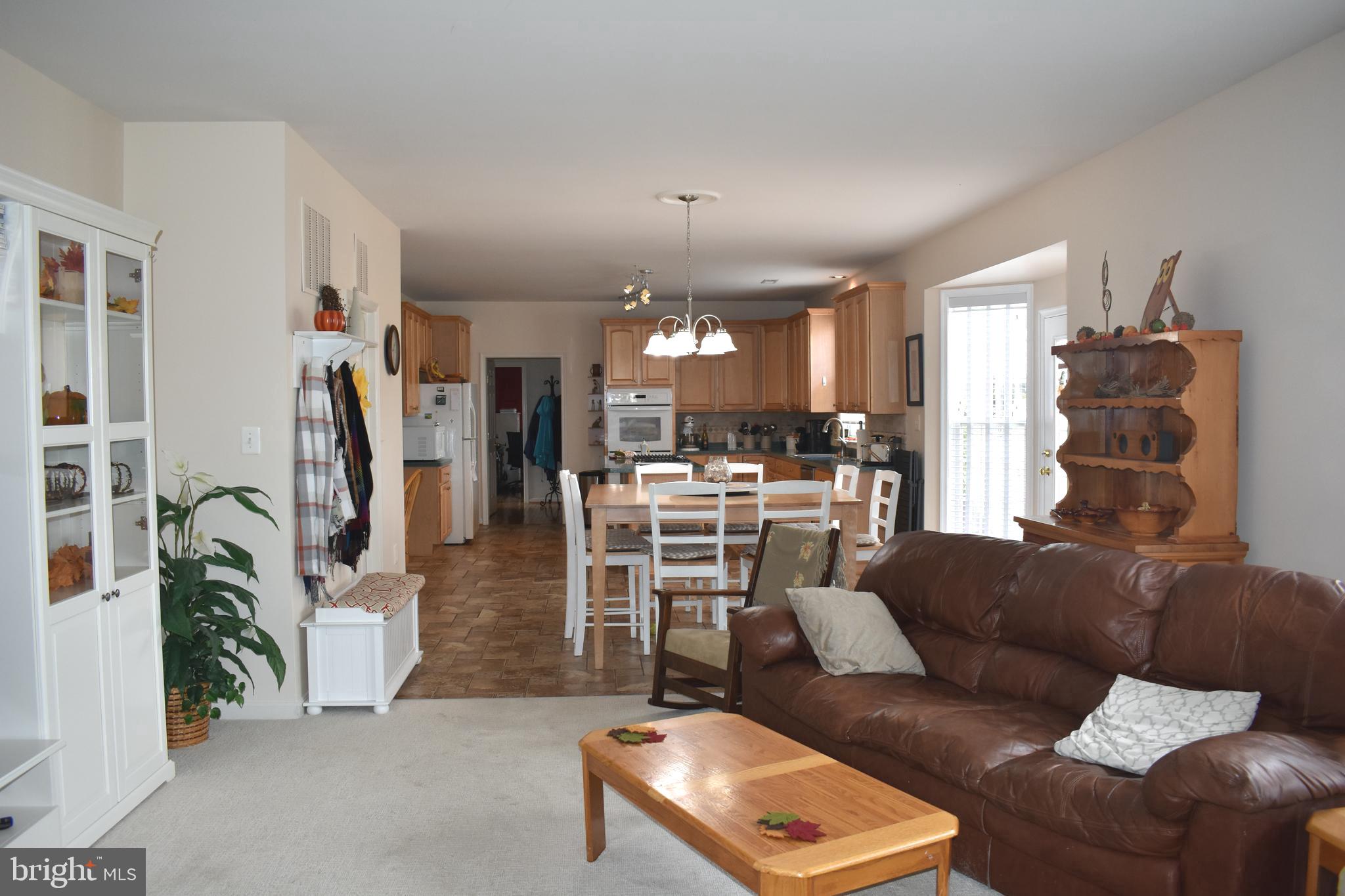 GREEN HILL MANOR - Residential