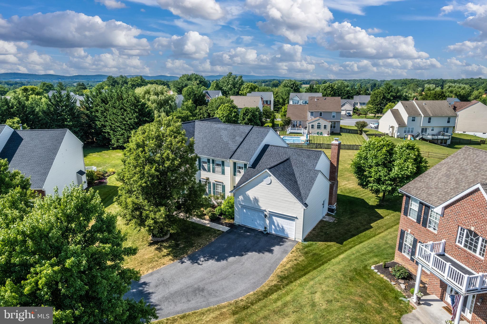 GREEN HILL MANOR - Residential