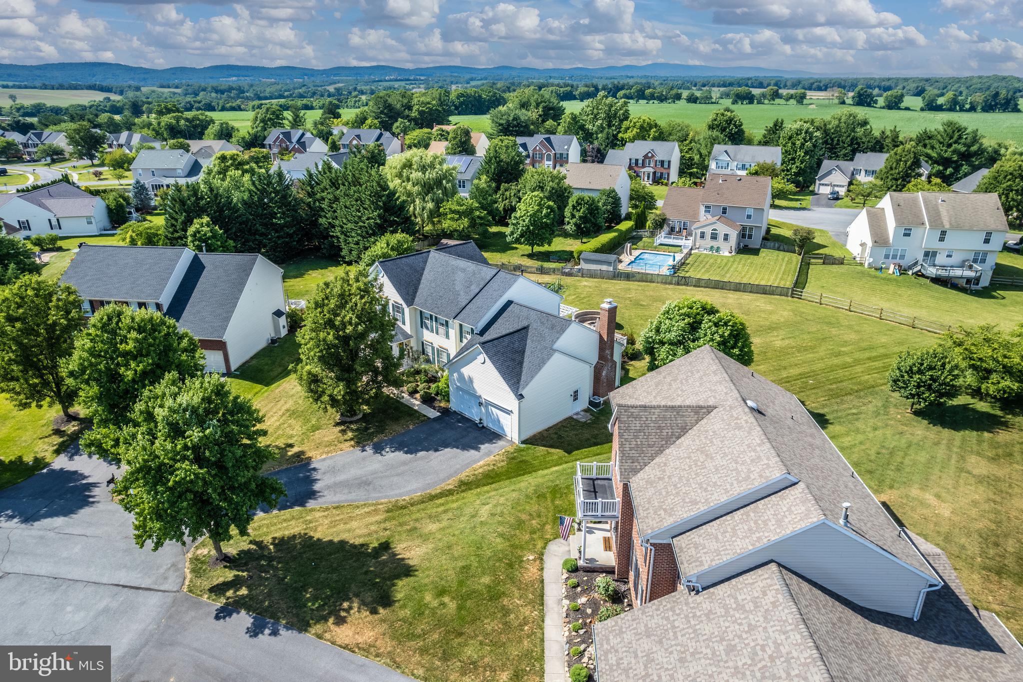 GREEN HILL MANOR - Residential
