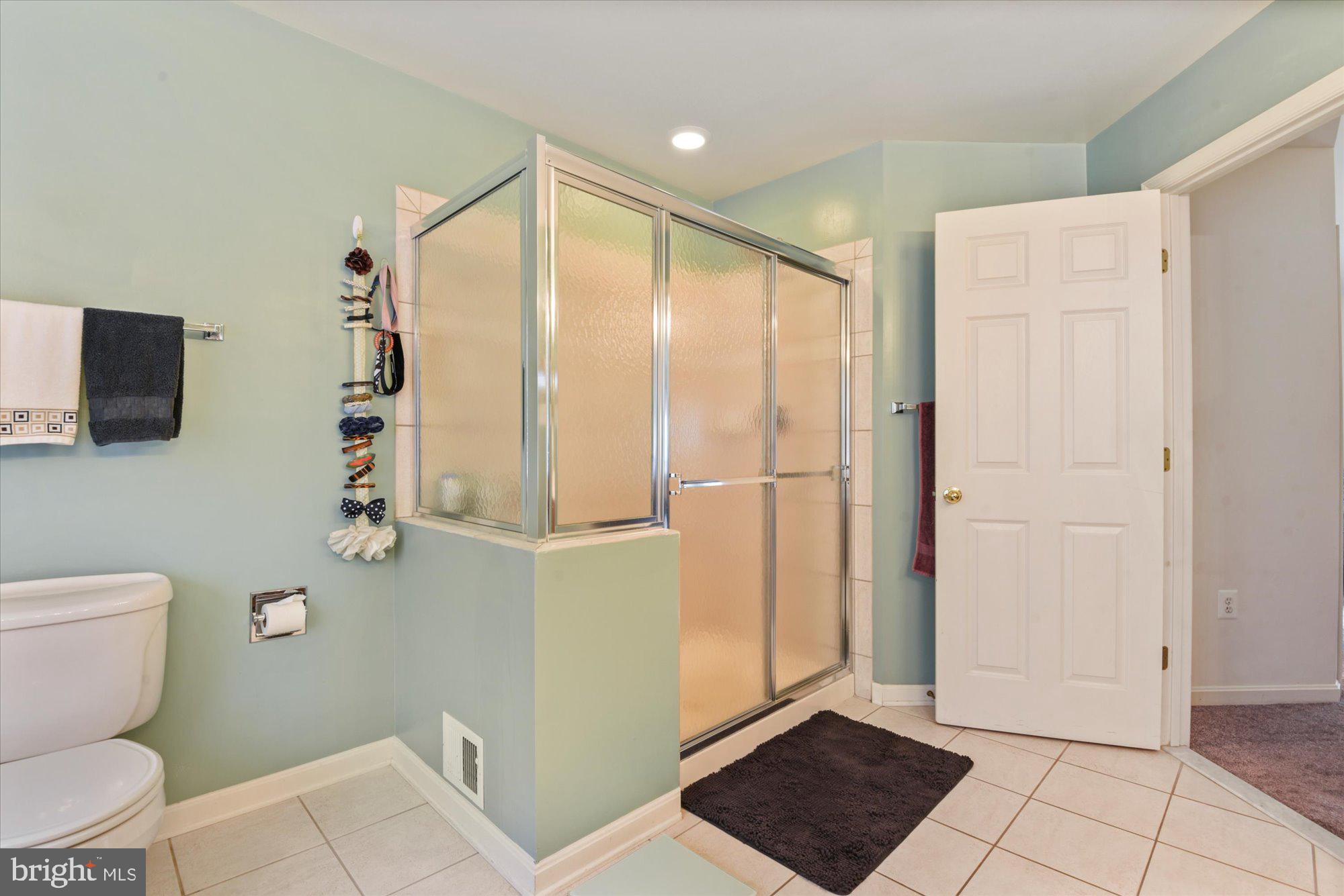 GREEN HILL MANOR - Residential