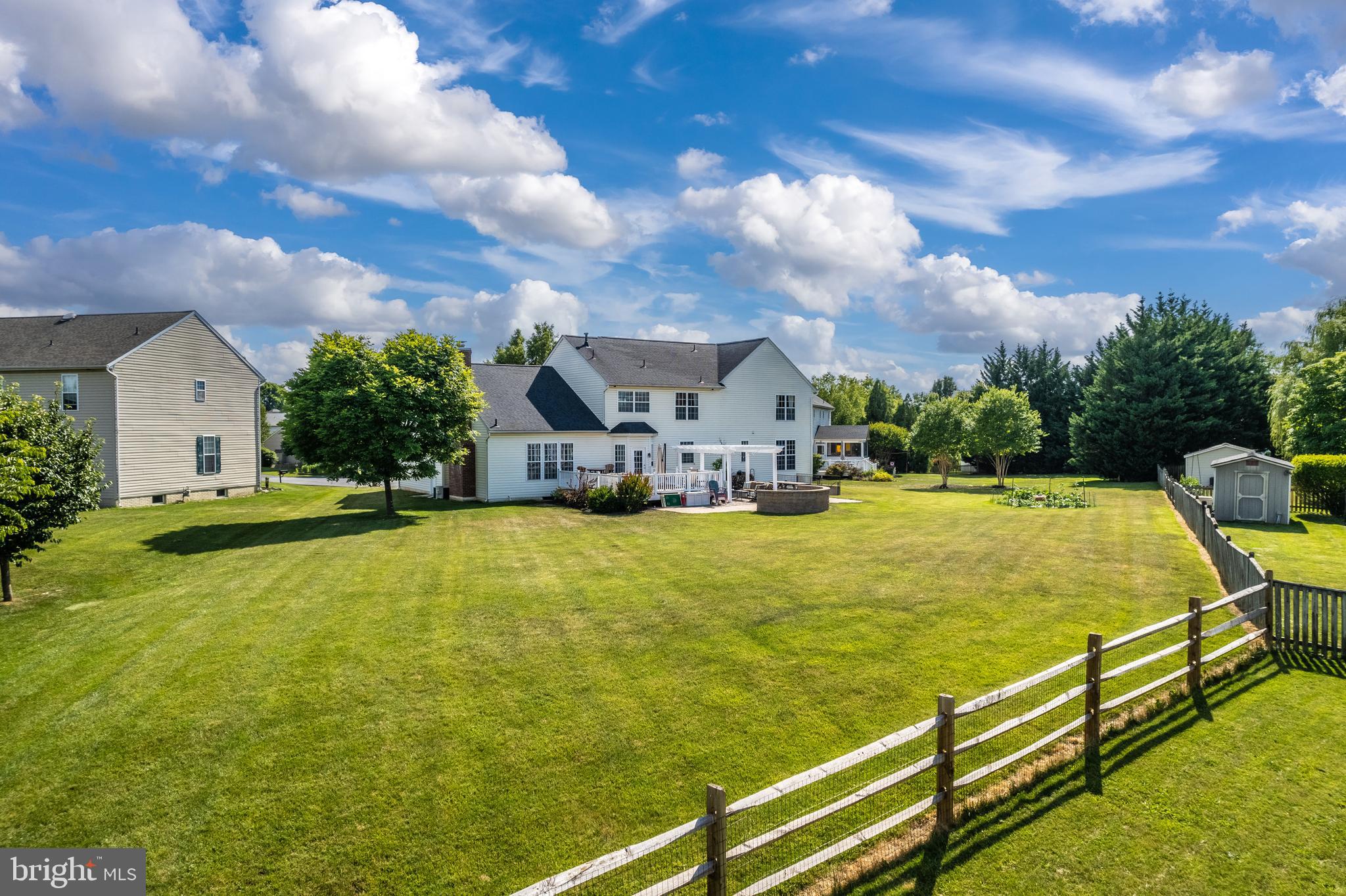 GREEN HILL MANOR - Residential