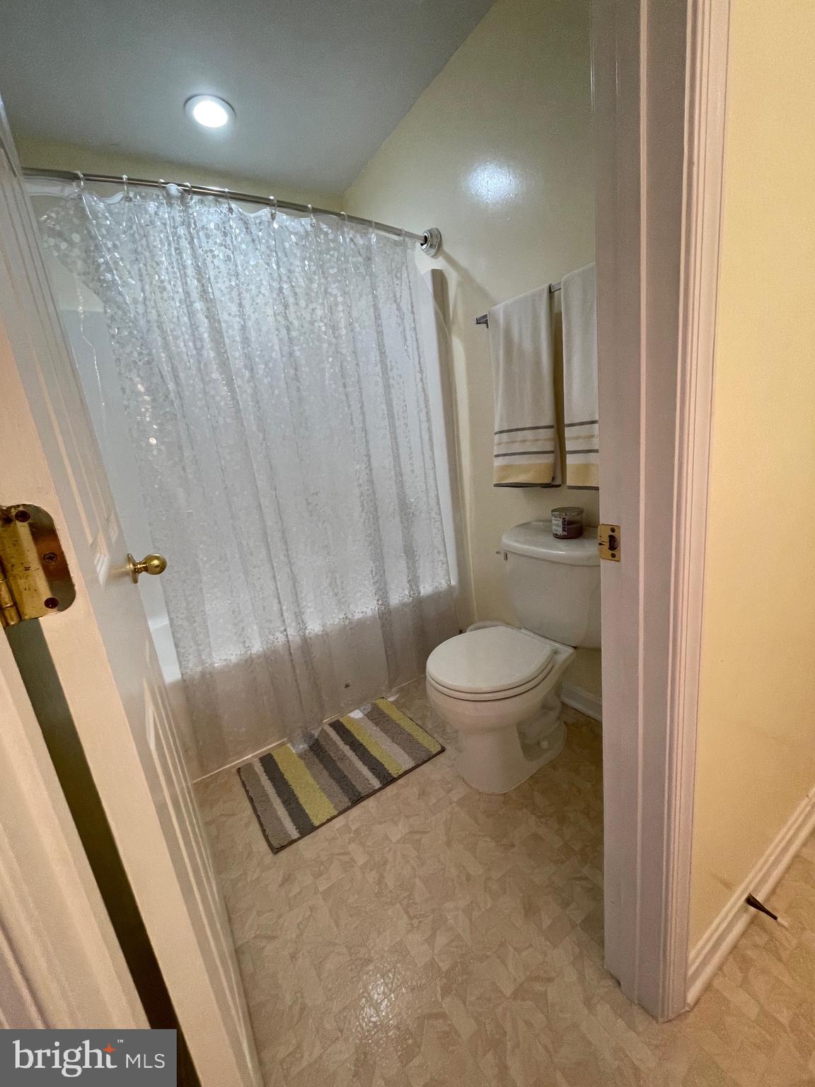 GREEN HILL MANOR - Residential