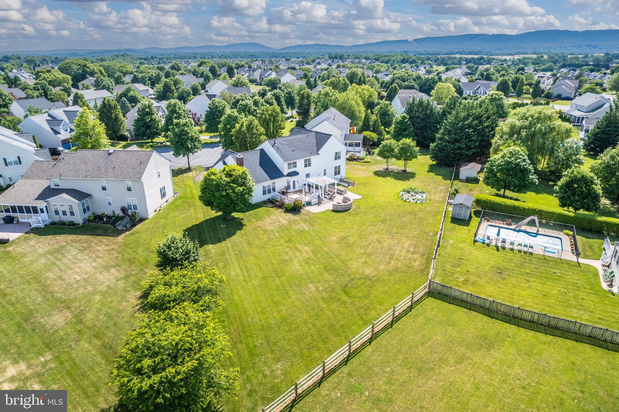 GREEN HILL MANOR - Residential