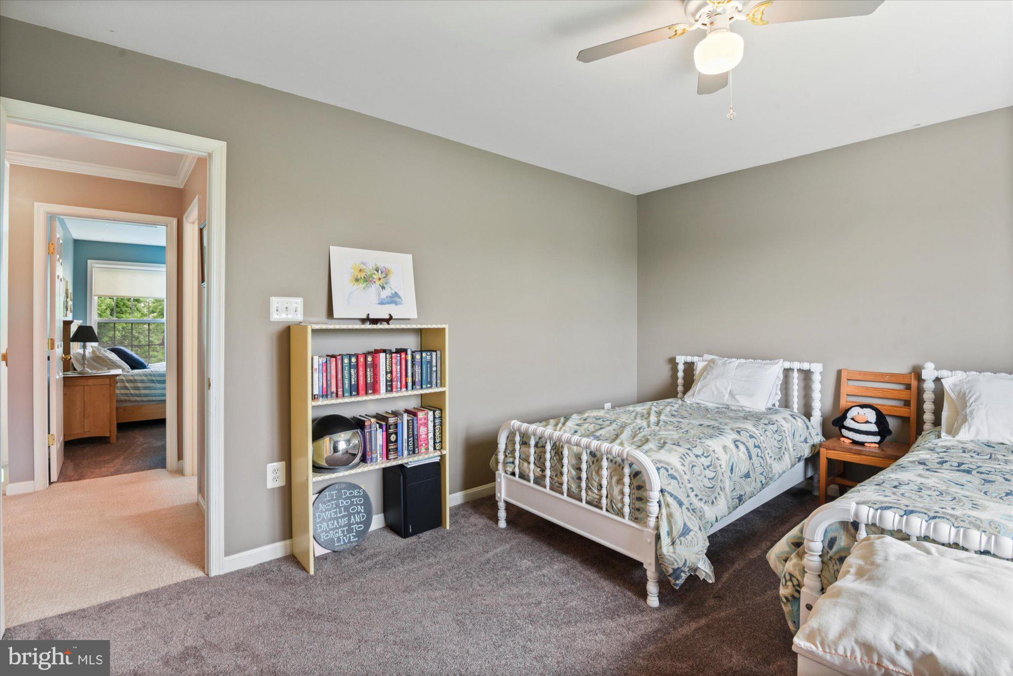 GREEN HILL MANOR - Residential