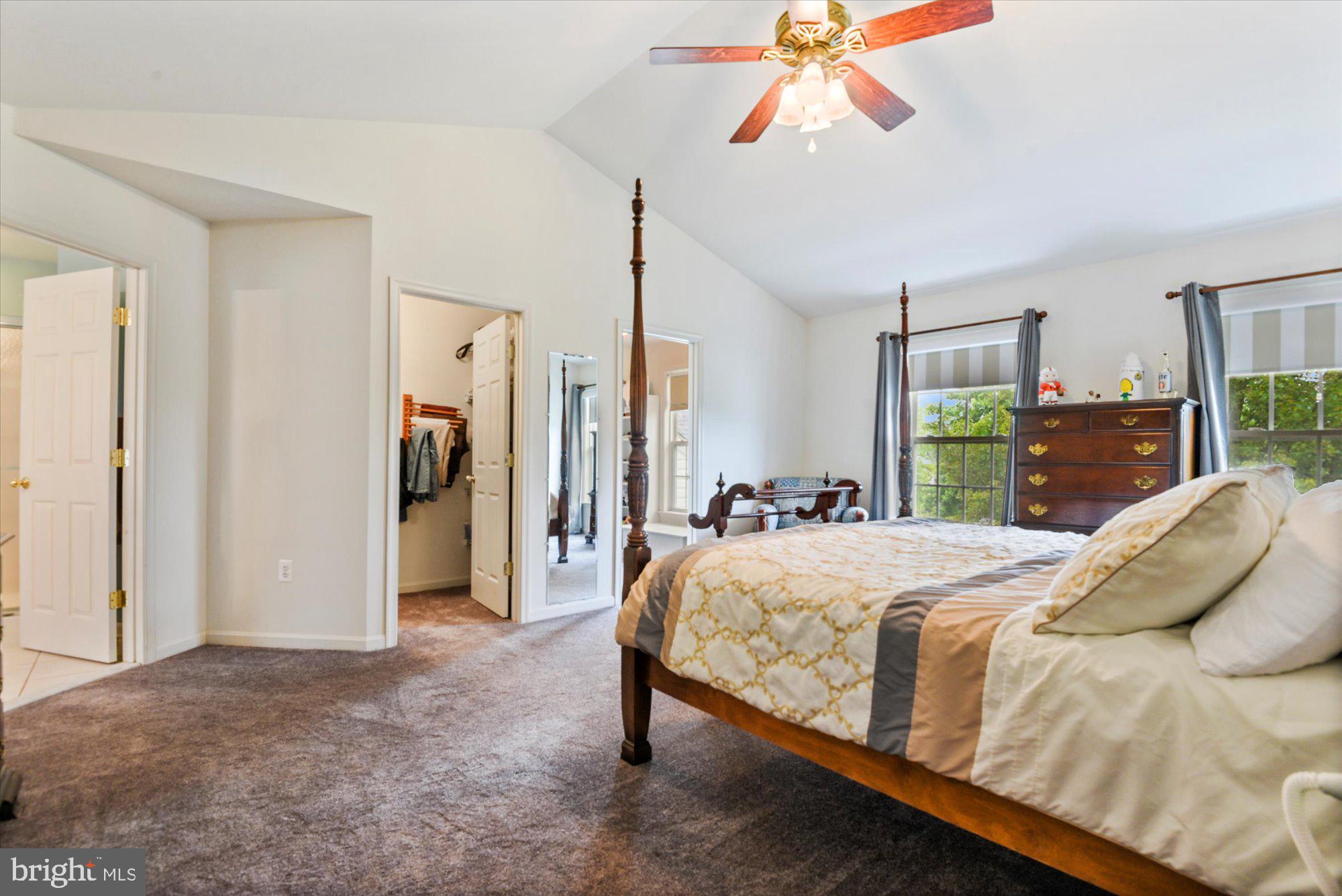 GREEN HILL MANOR - Residential