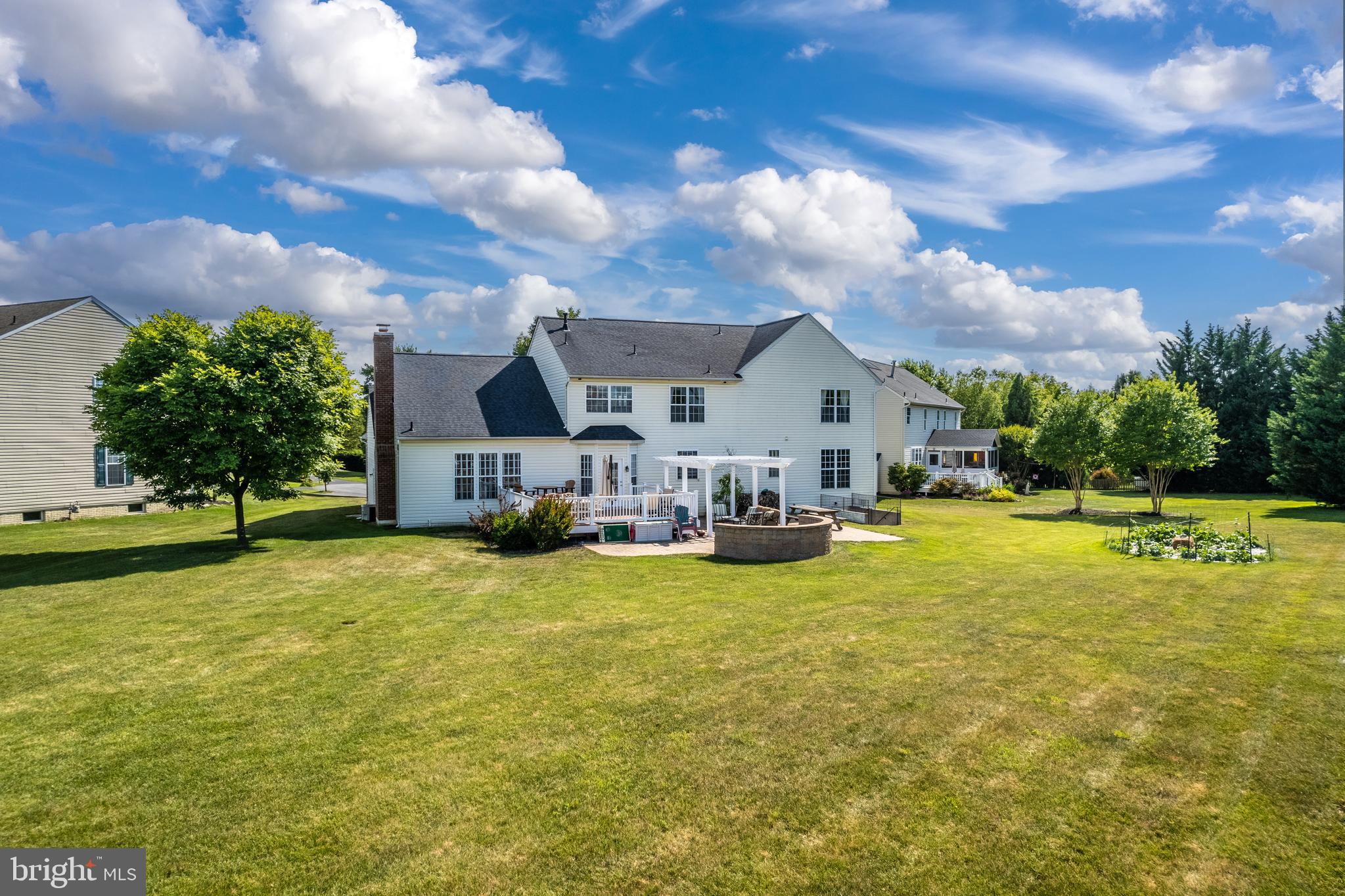 GREEN HILL MANOR - Residential