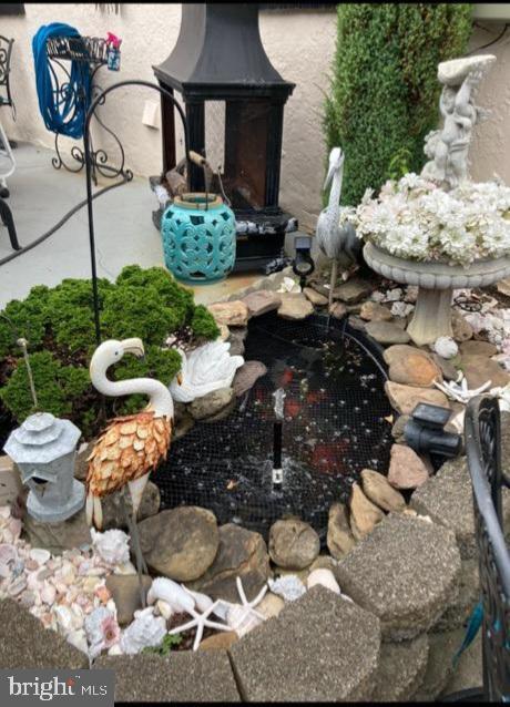 BURGUNDY HILLS - Residential