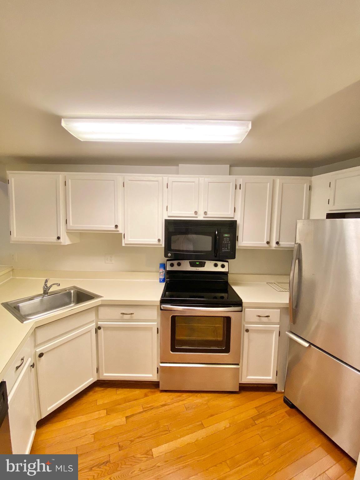 KINGSTOWNE - Residential Lease