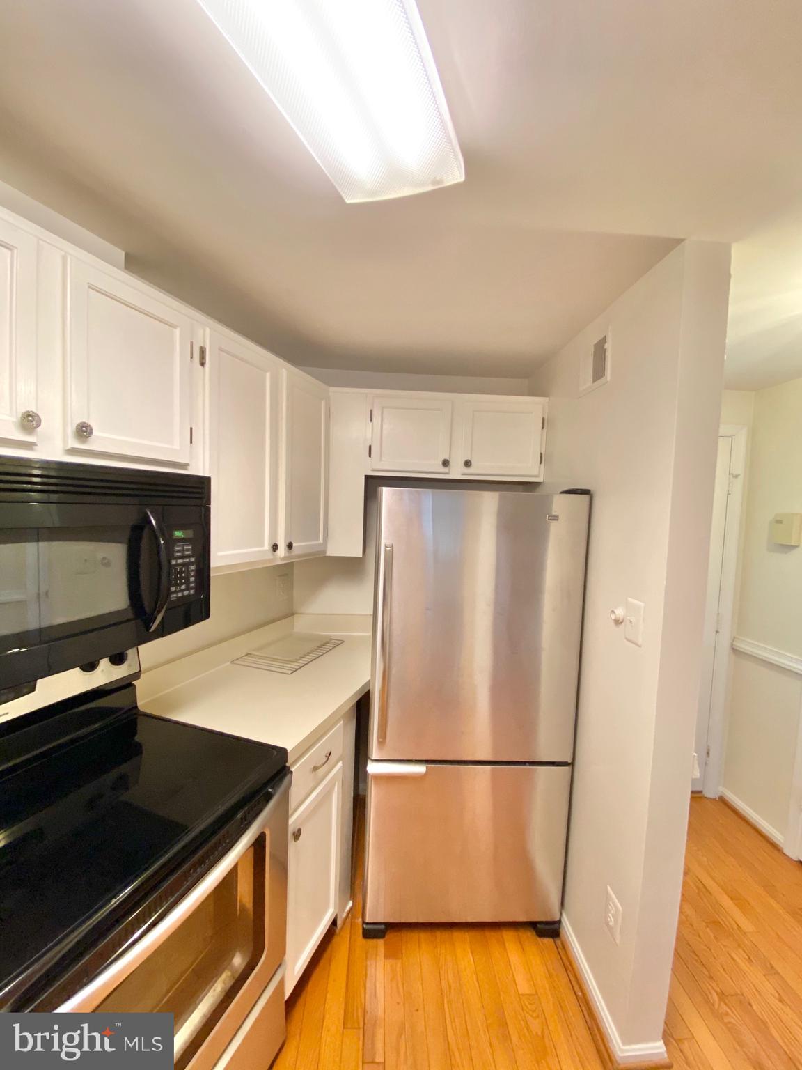 KINGSTOWNE - Residential Lease