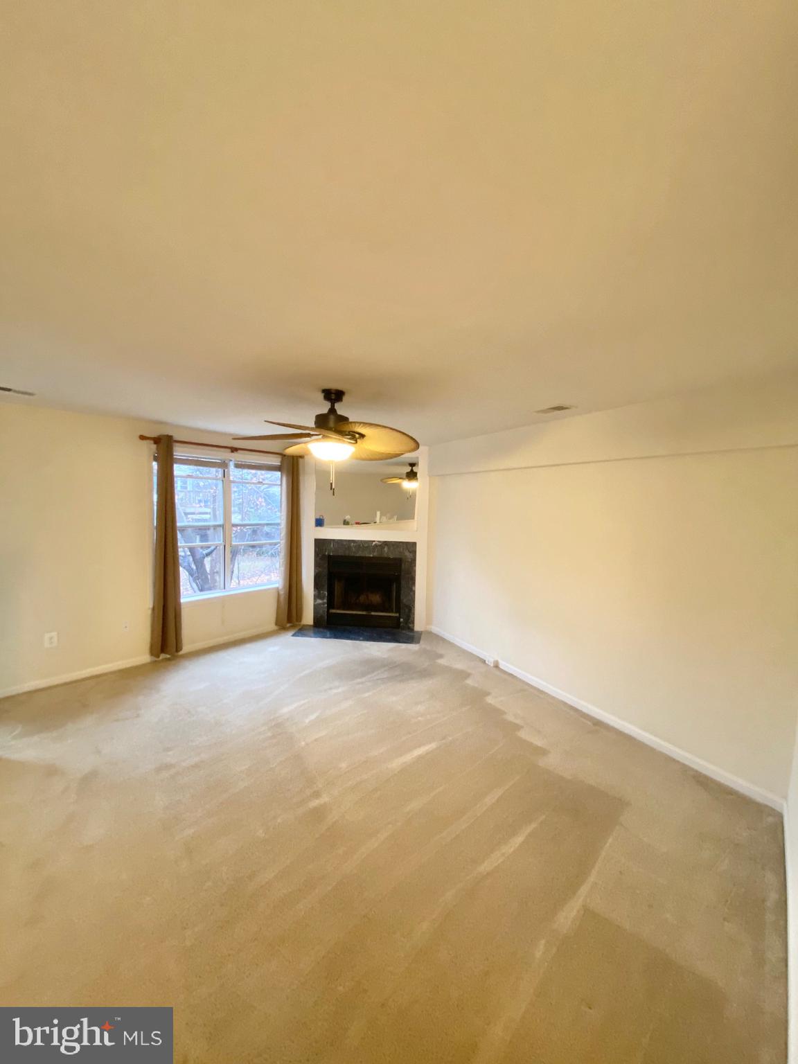 KINGSTOWNE - Residential Lease