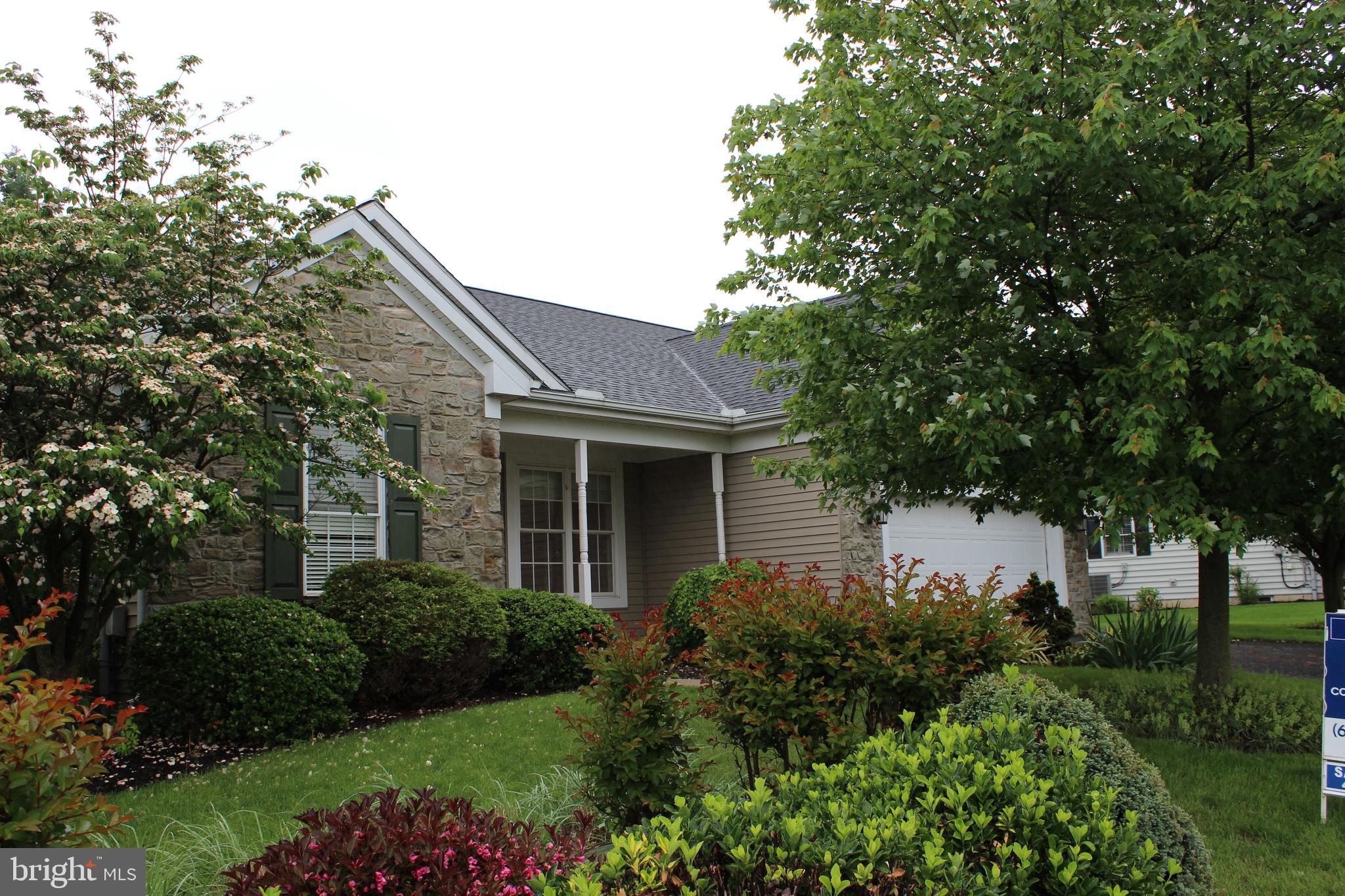 LINCOLNS MEADOW - Residential