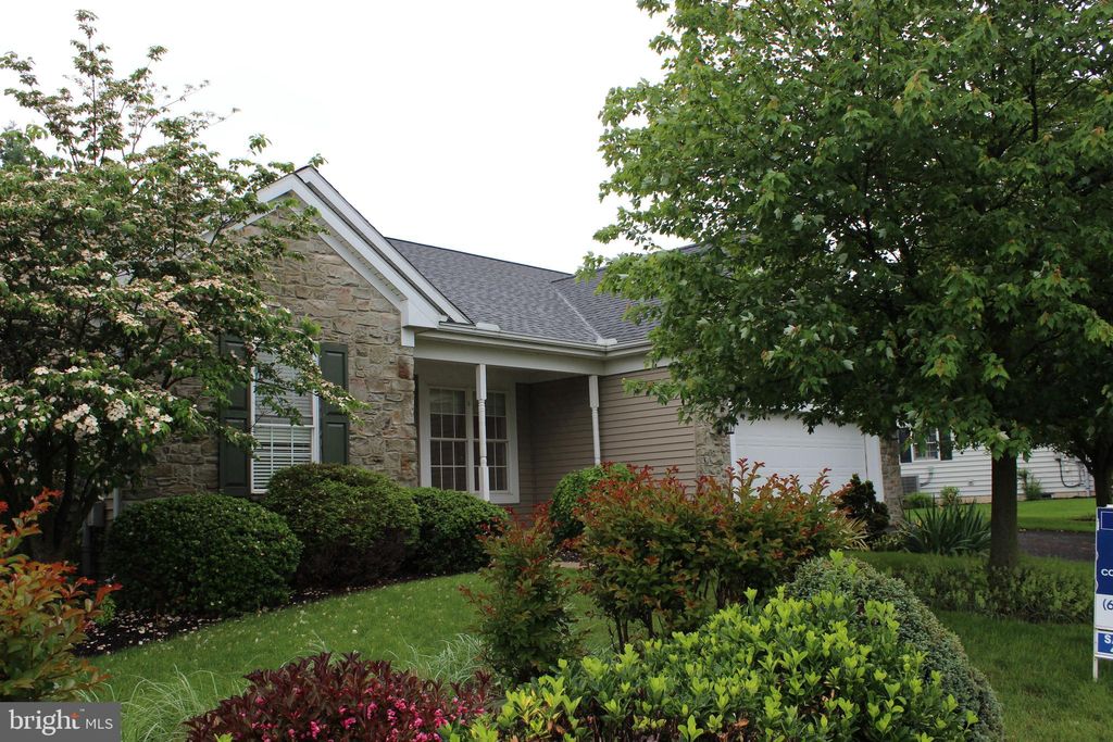 Photo of 15 Reagan Drive, EPHRATA, PA 17522 (MLS # PALA2070338)