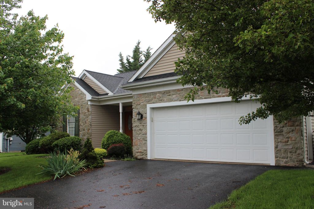 Photo of 15 Reagan Drive, EPHRATA, PA 17522 (MLS # PALA2070338)