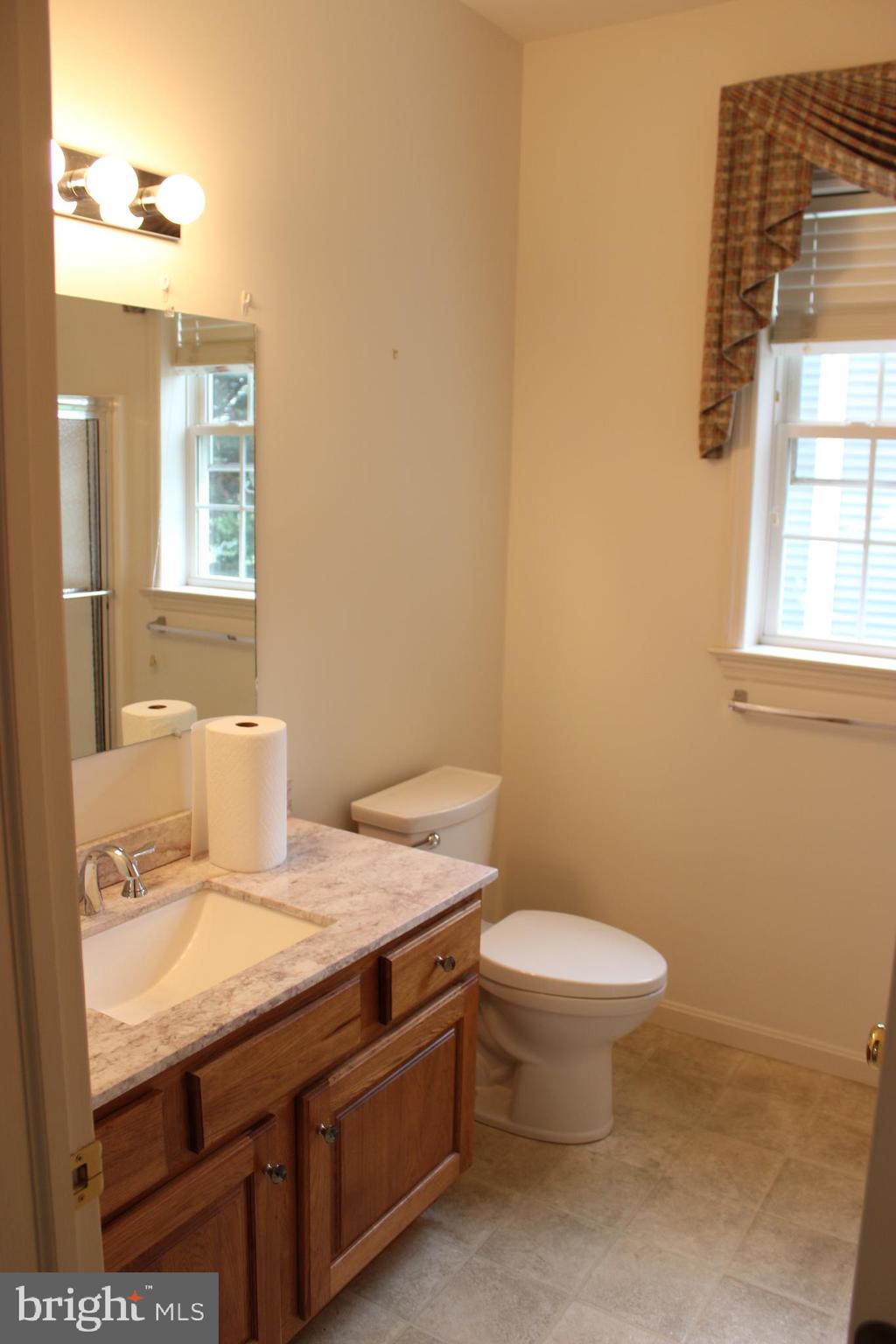 LINCOLNS MEADOW - Residential