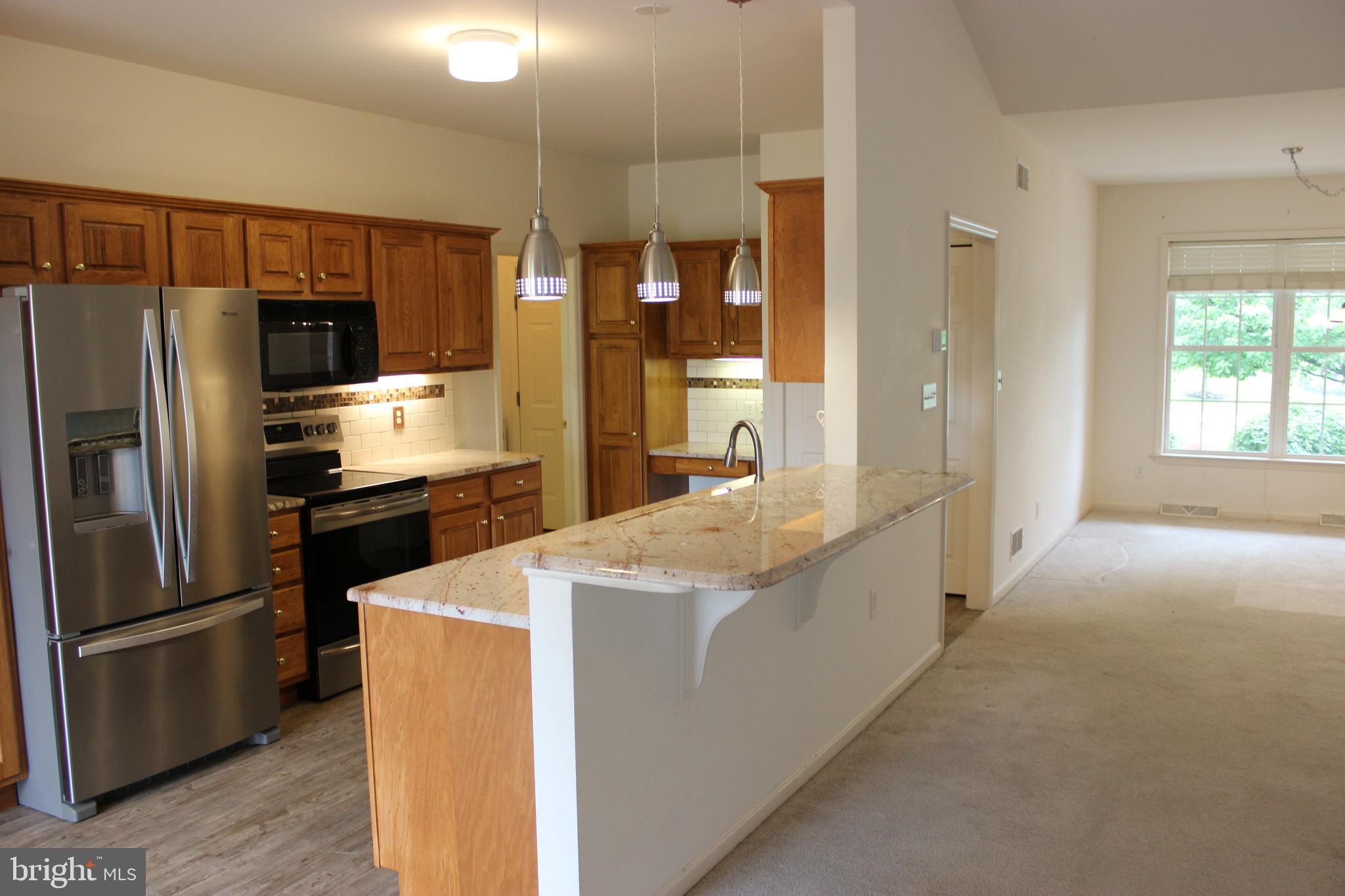 LINCOLNS MEADOW - Residential