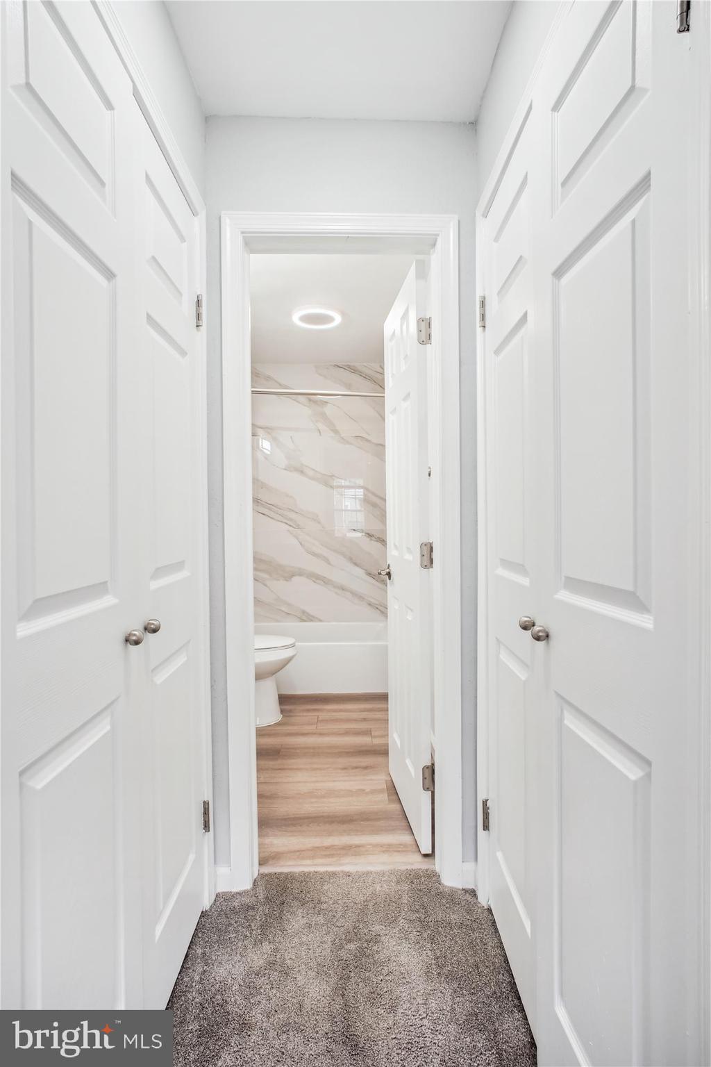 POINTE AT PARK CENTER - Residential Lease