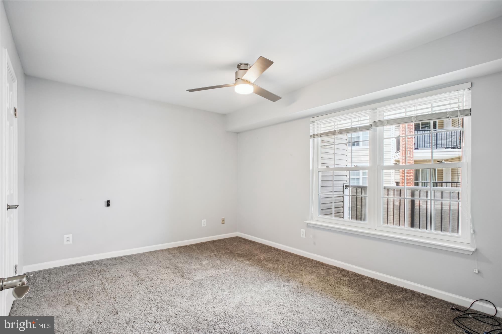 POINTE AT PARK CENTER - Residential Lease