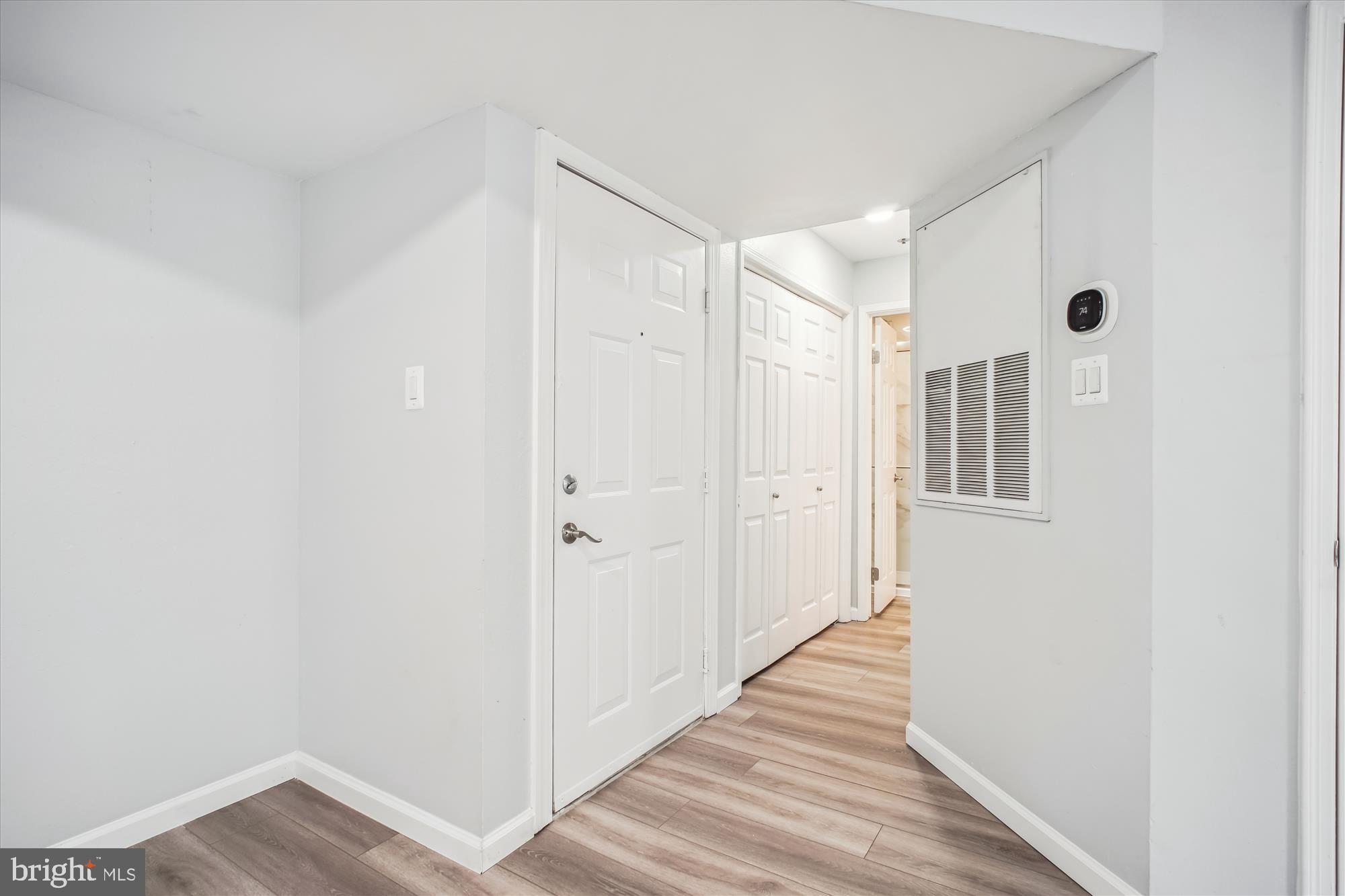 POINTE AT PARK CENTER - Residential Lease