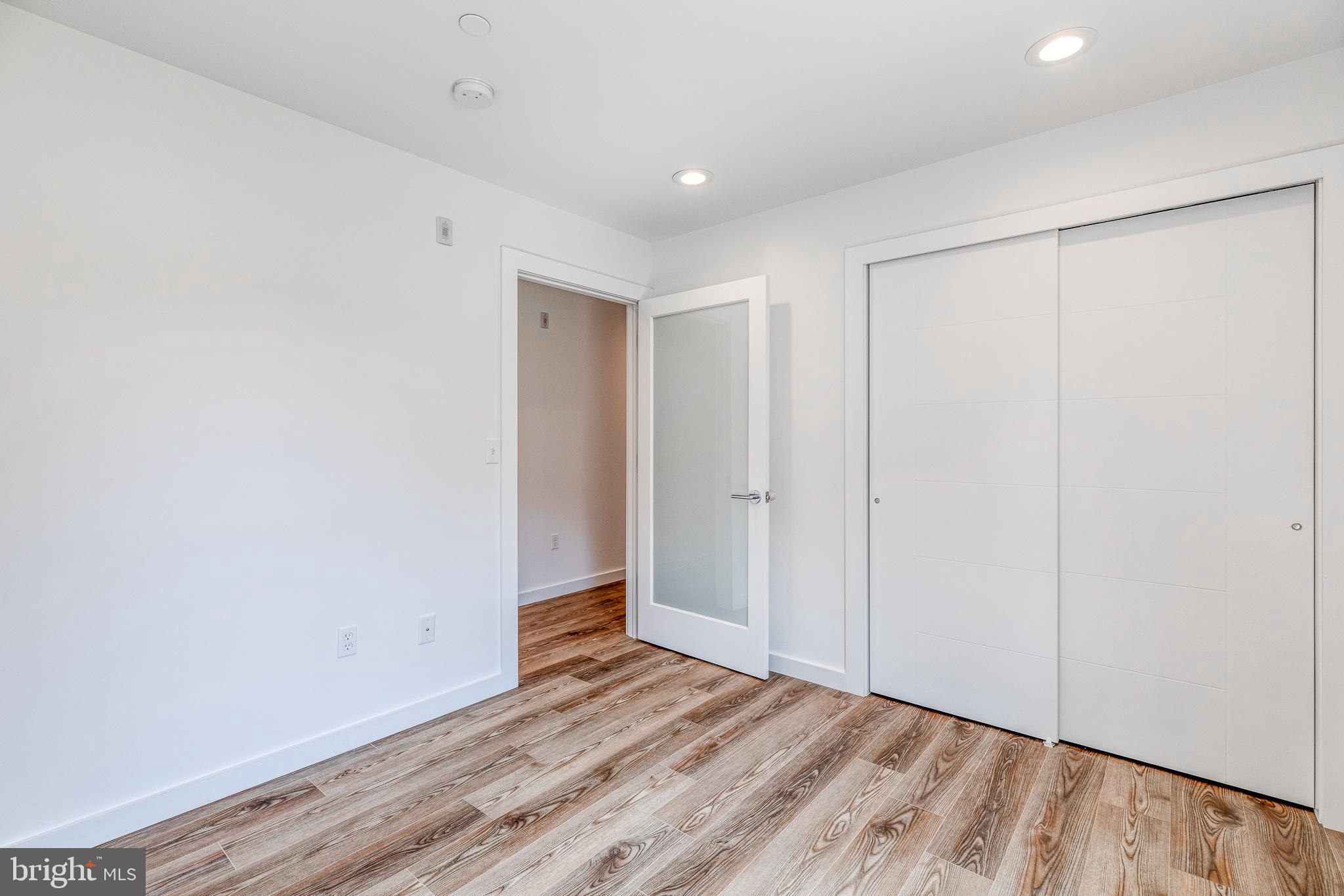 MILL CREEK - Residential Lease