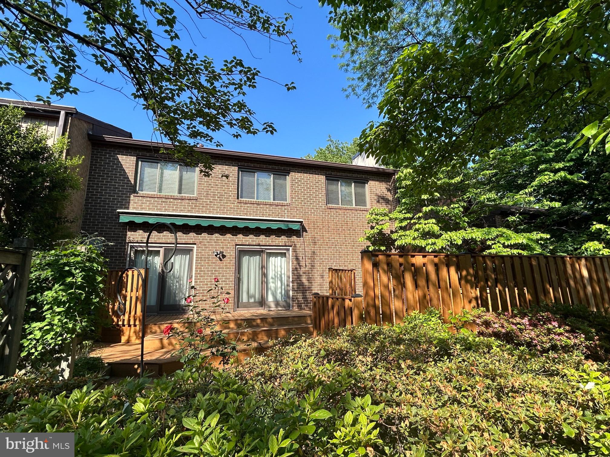 5632 THICKET LANE