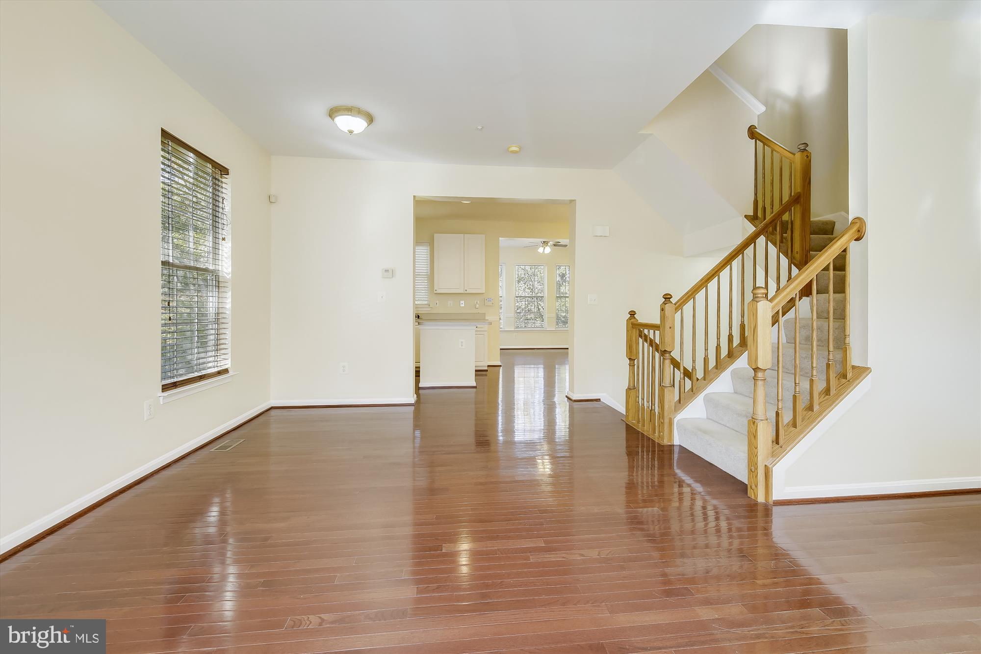 CARRIAGE PINES/LAKE VILL - Residential Lease