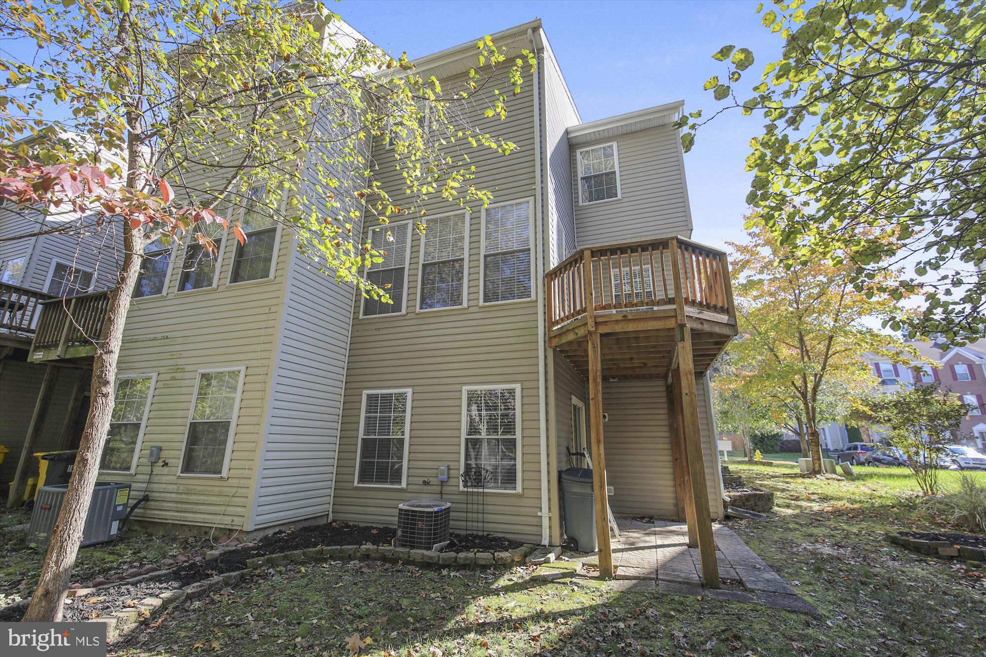 CARRIAGE PINES/LAKE VILL - Residential Lease