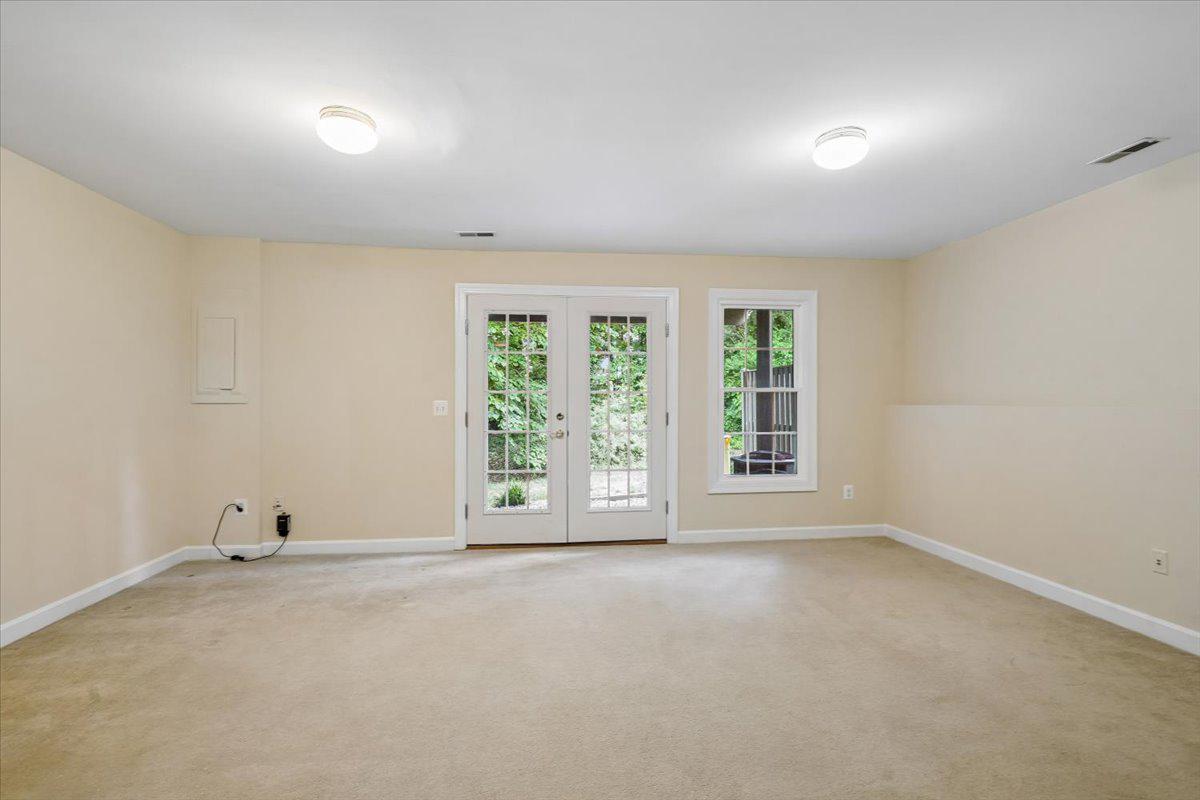 5569 JOWETT COURT