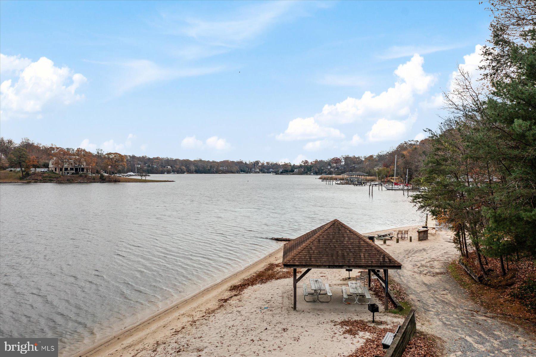 ARDEN ON THE SEVERN - Residential