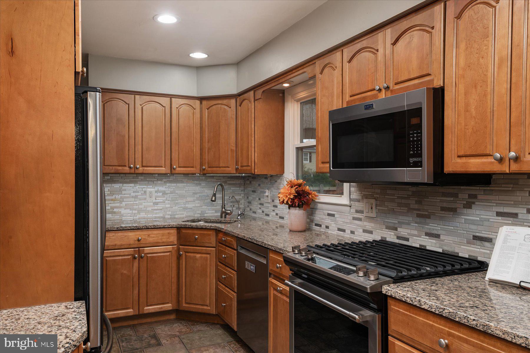 ARDEN ON THE SEVERN - Residential