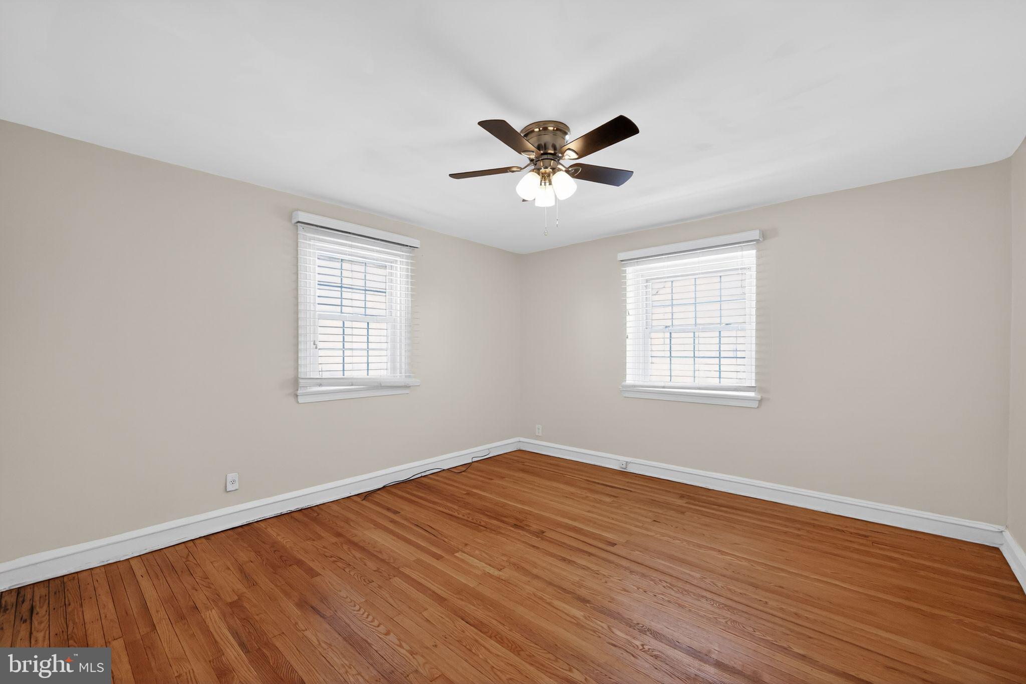 ELKINS PARK - Residential