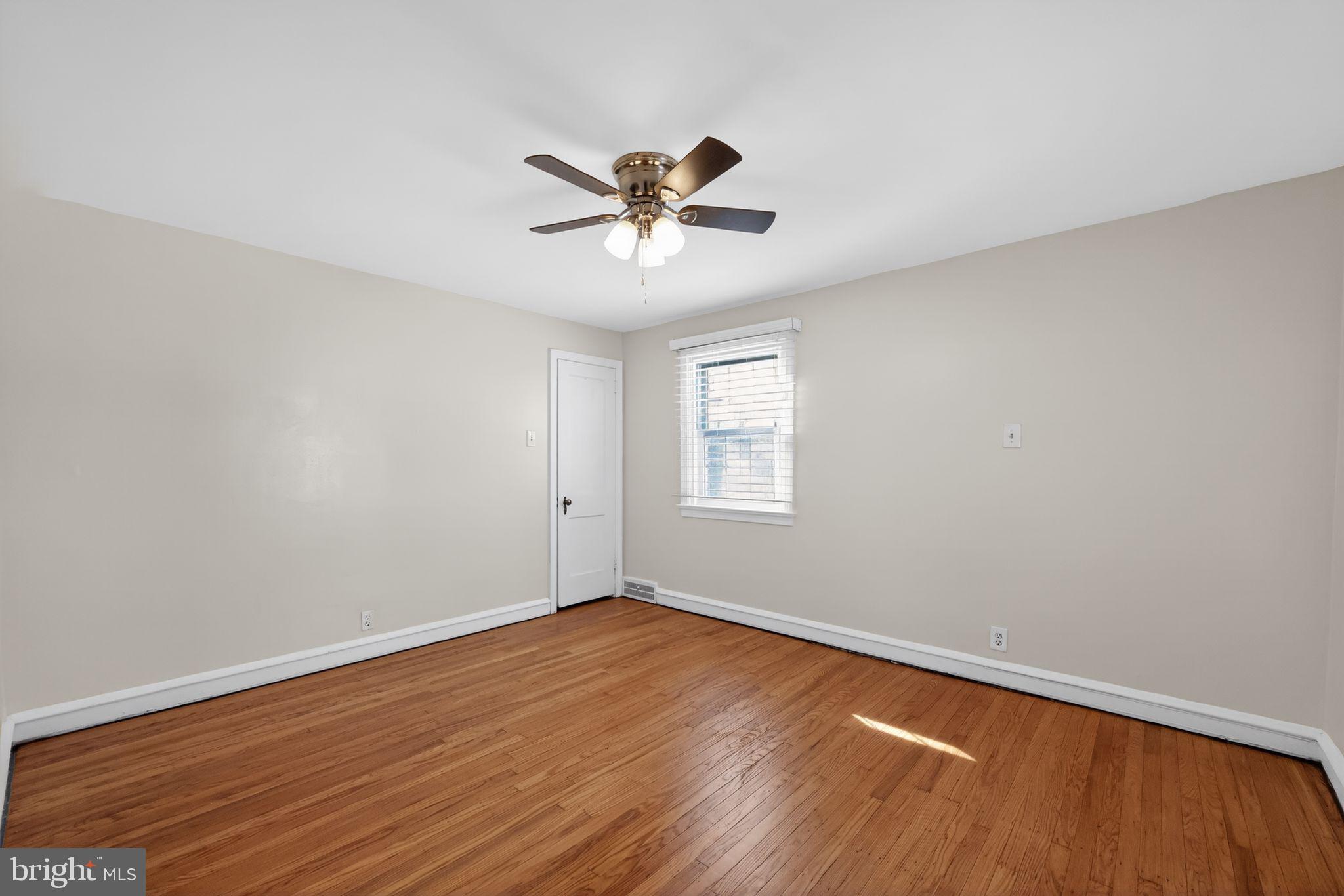 ELKINS PARK - Residential