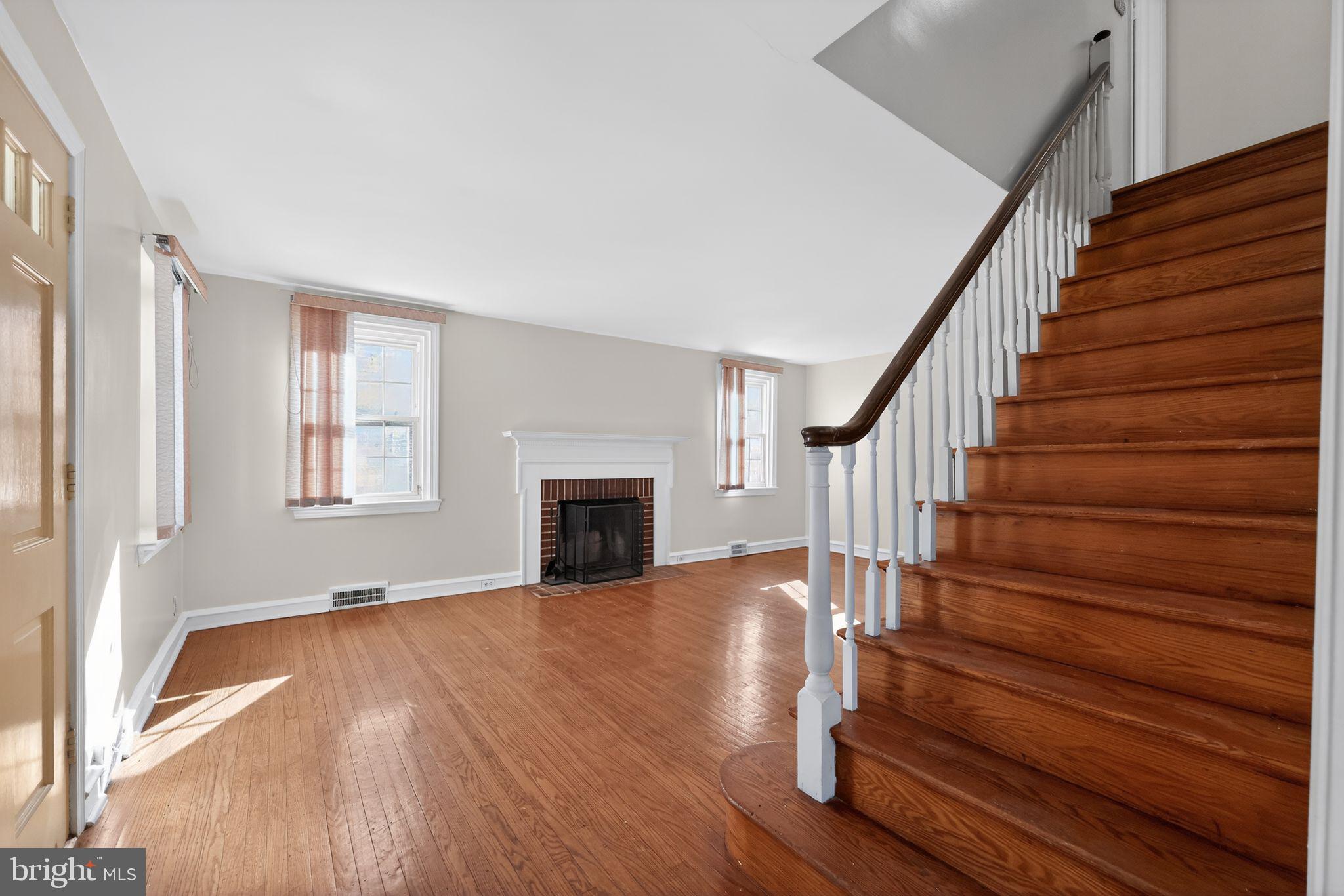 ELKINS PARK - Residential