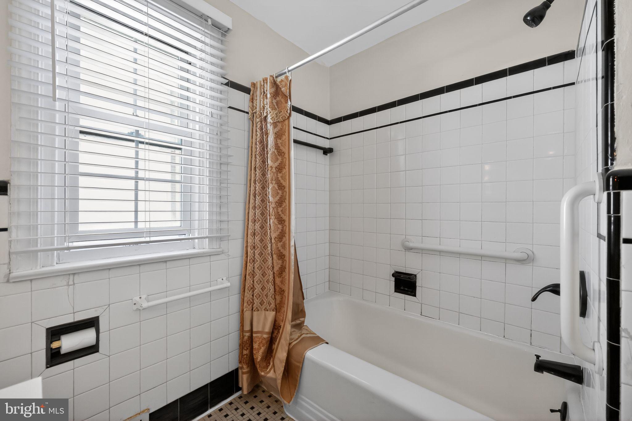 ELKINS PARK - Residential