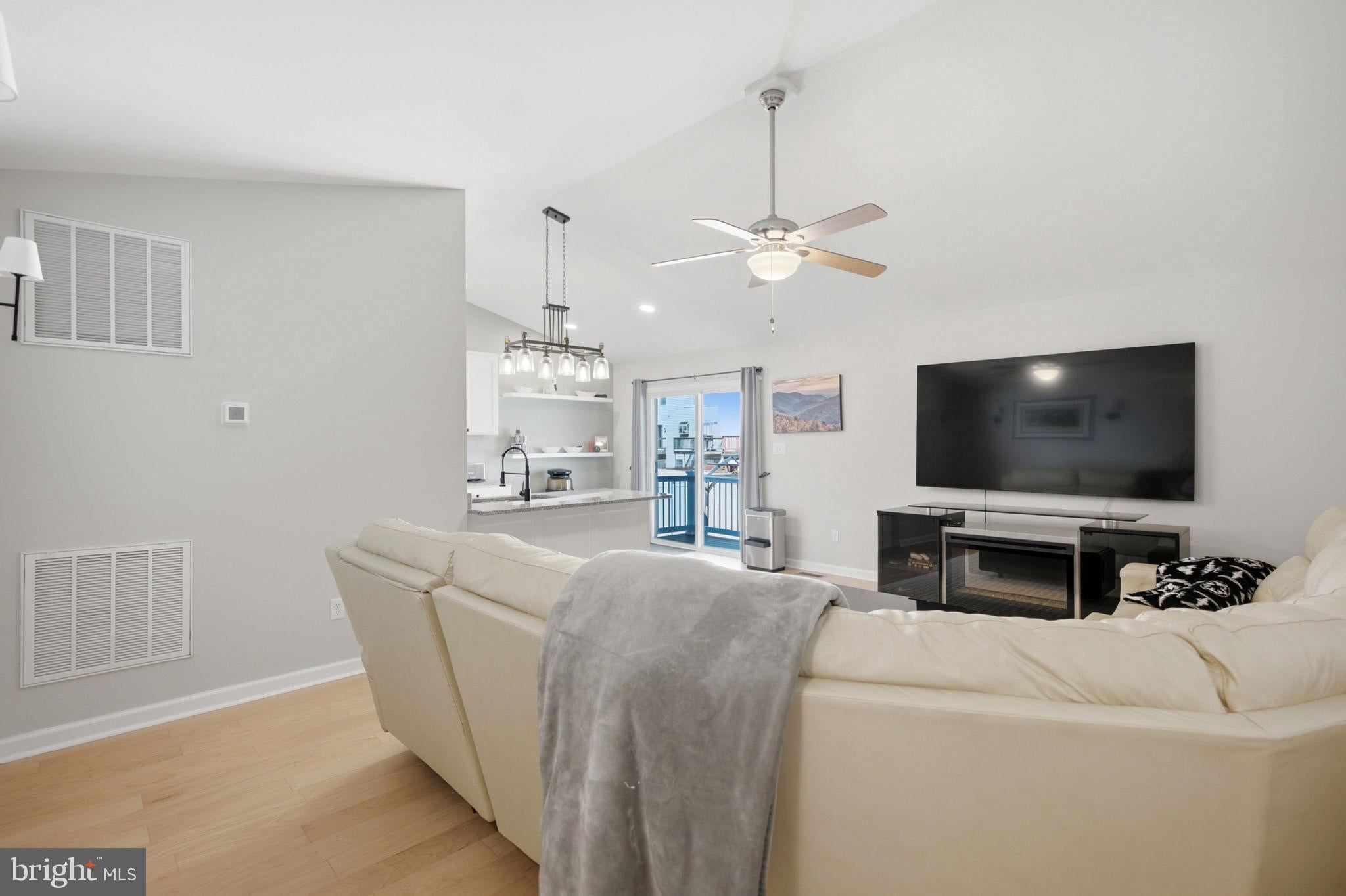 141 VILLAGE CIRCLE